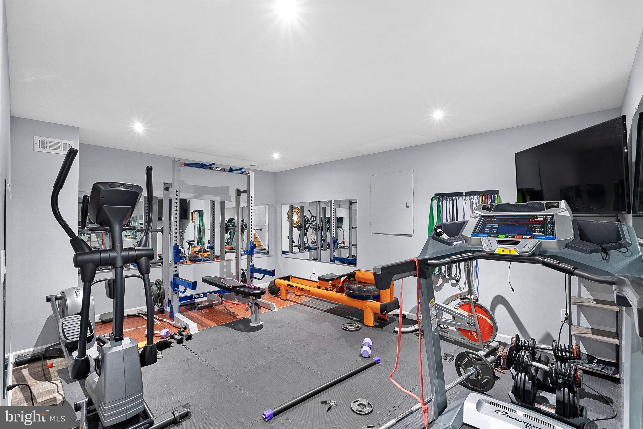 8605 WOODWREN TERRACE