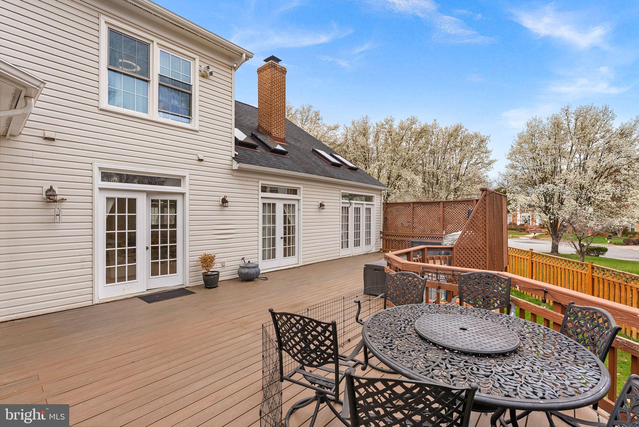 8605 WOODWREN TERRACE