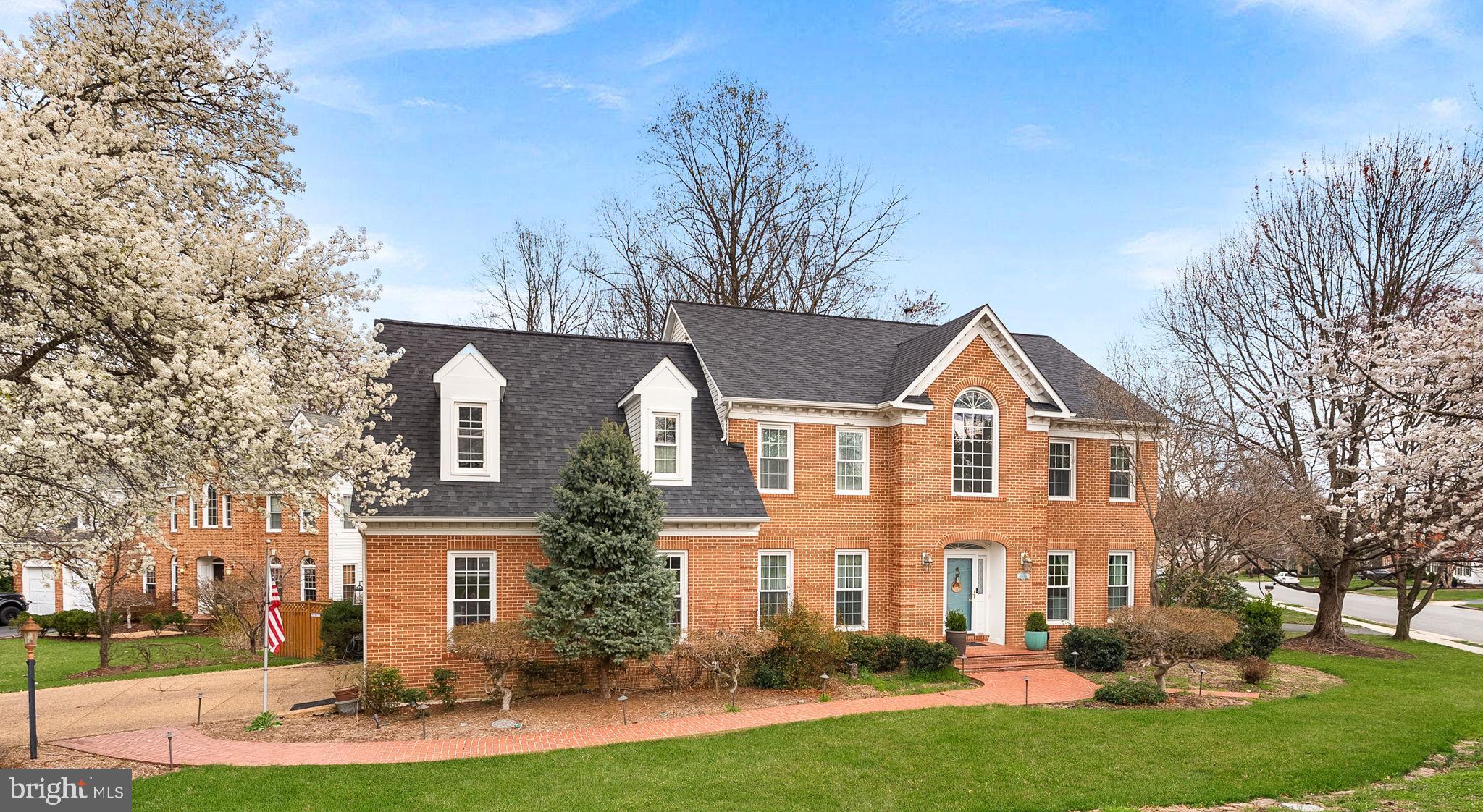 8605 WOODWREN TERRACE