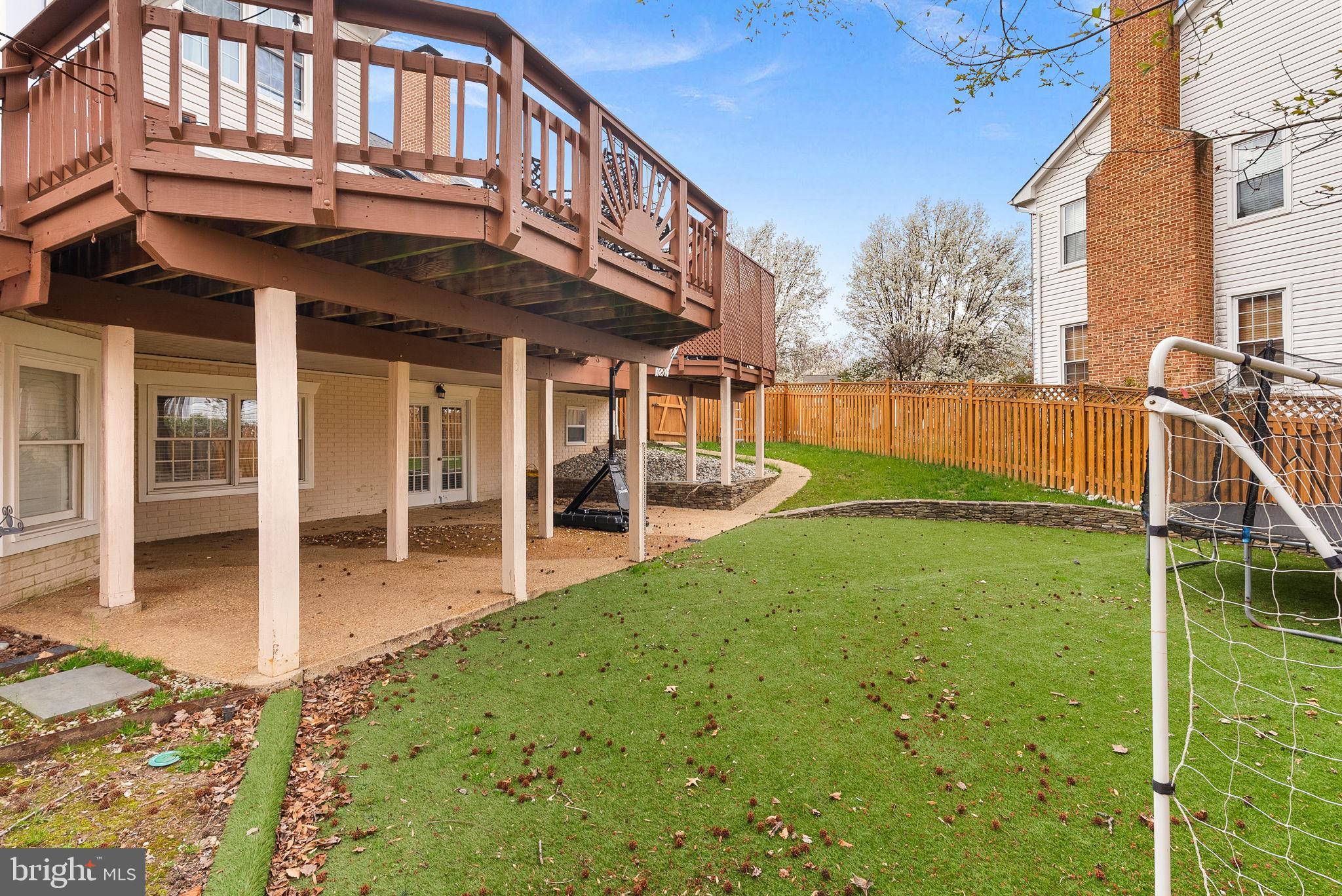 8605 WOODWREN TERRACE