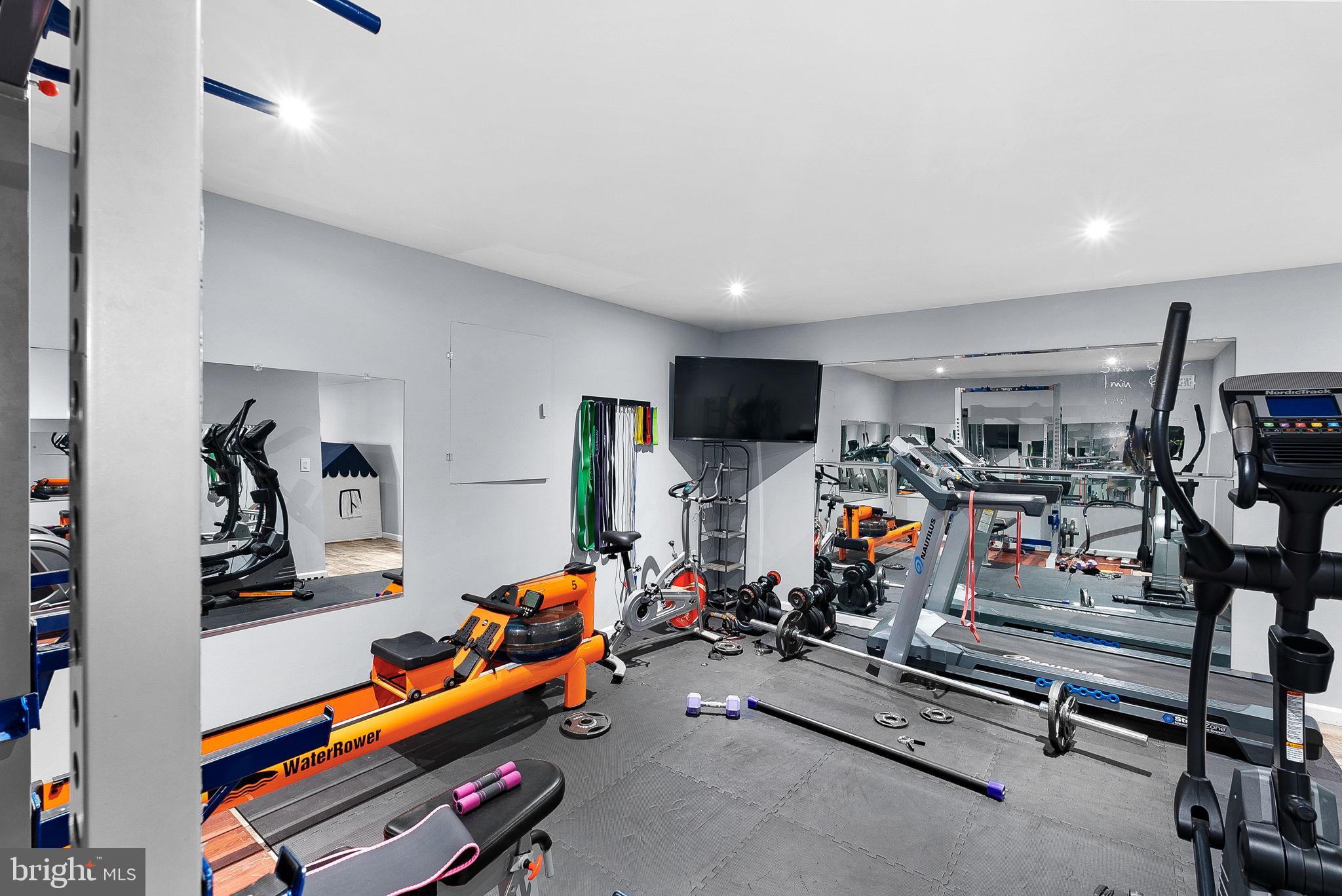 8605 WOODWREN TERRACE