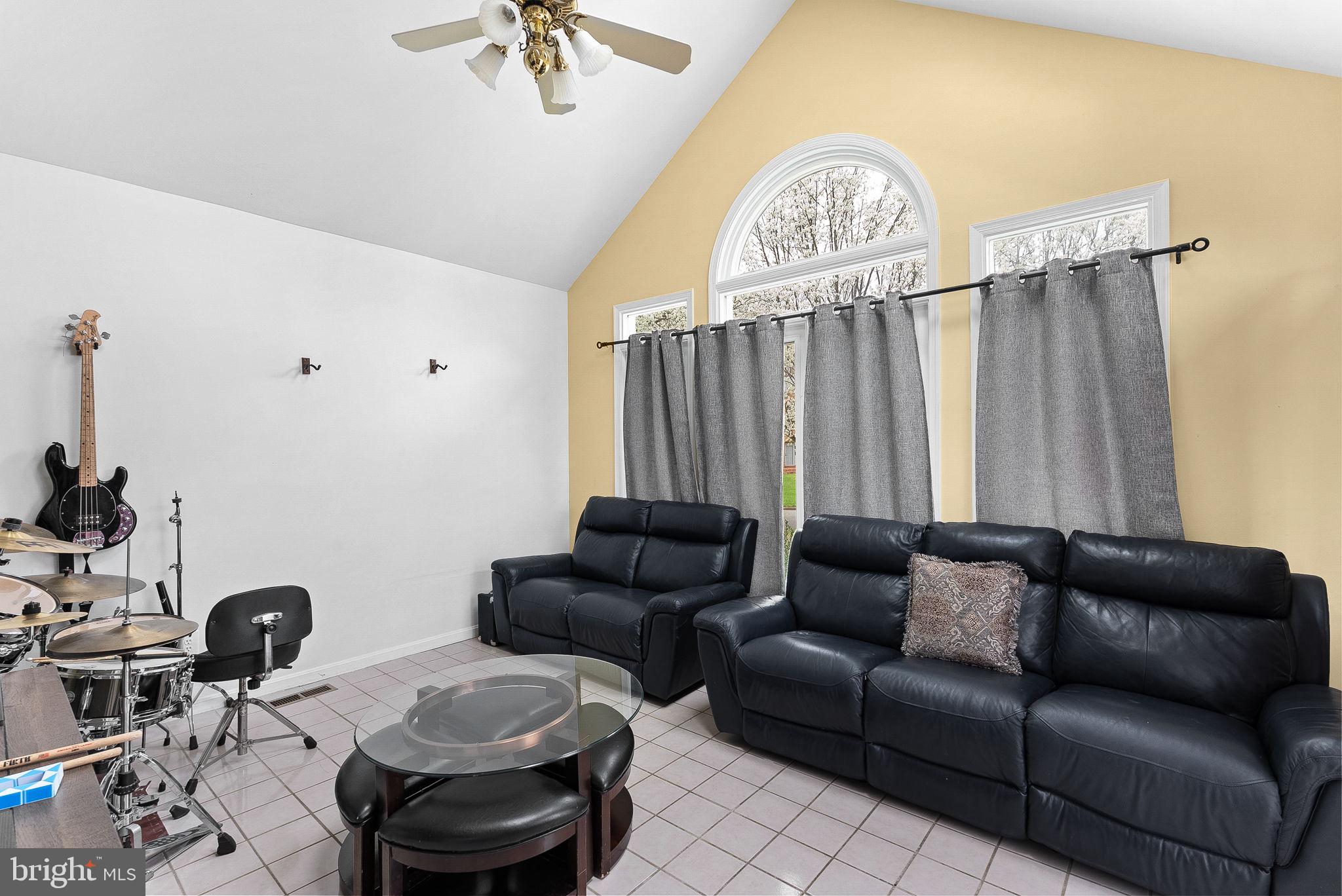 8605 WOODWREN TERRACE