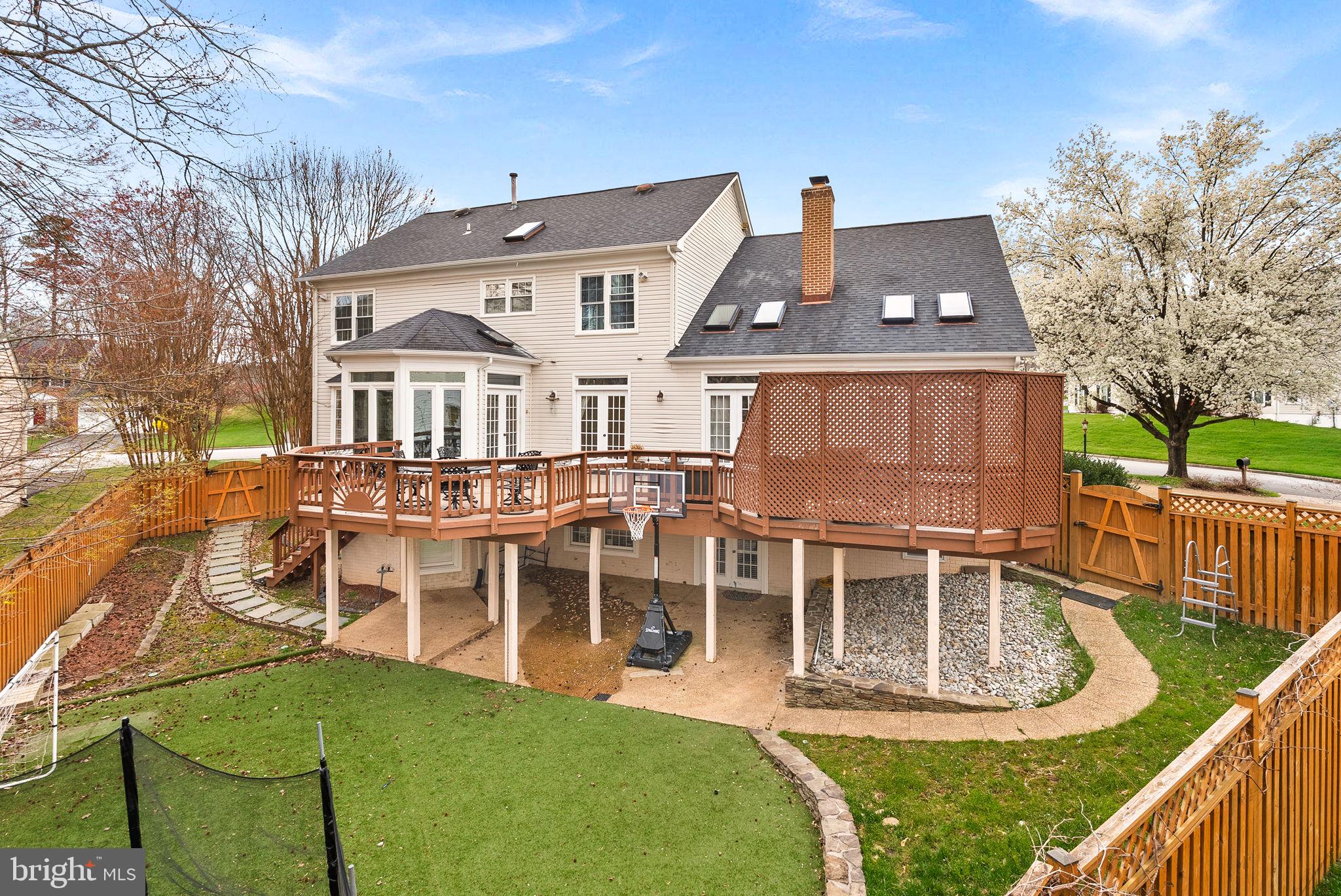 8605 WOODWREN TERRACE