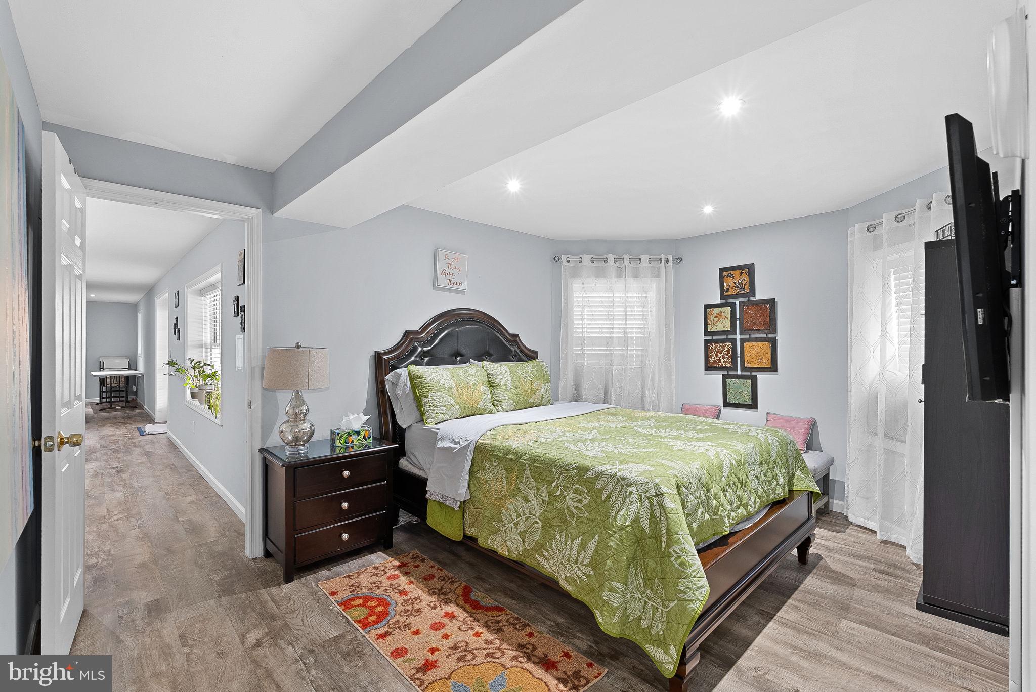 8605 WOODWREN TERRACE