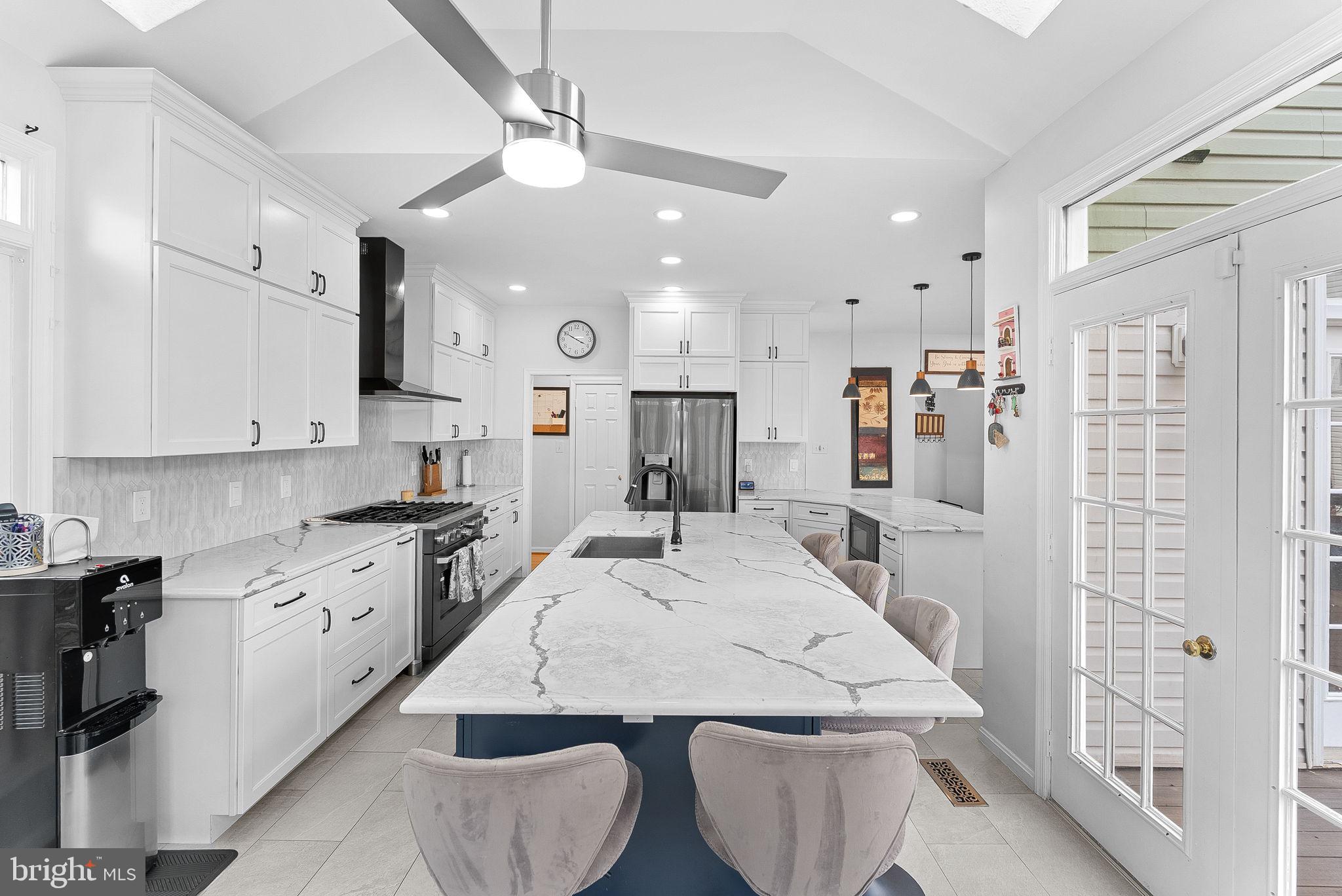 8605 WOODWREN TERRACE