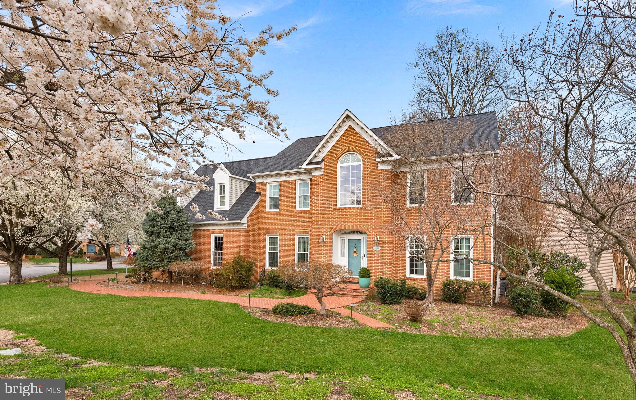 8605 WOODWREN TERRACE