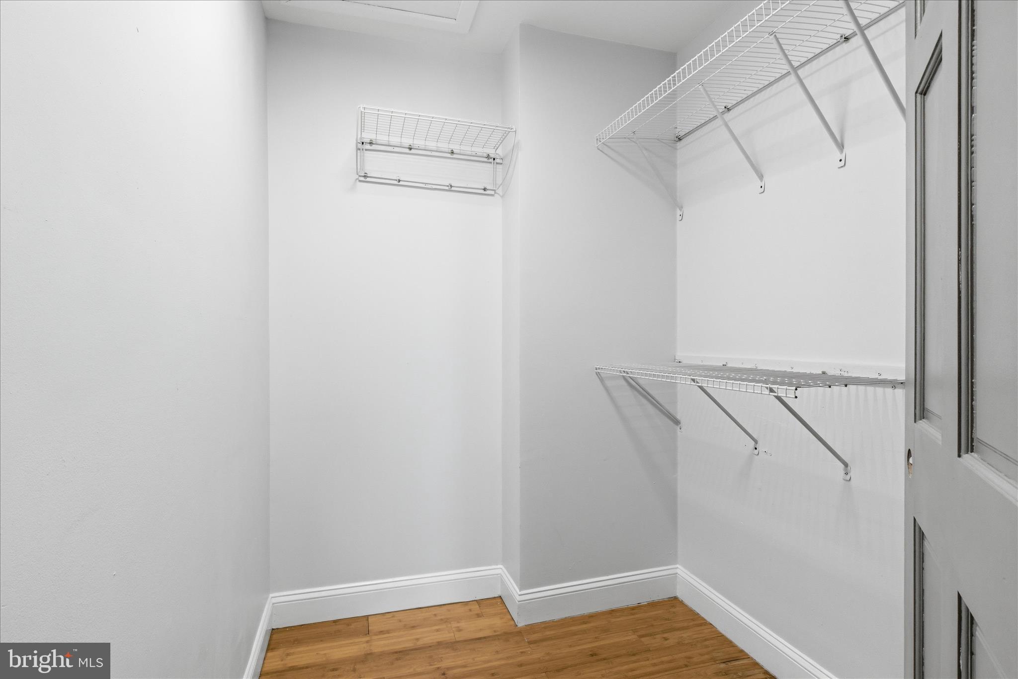 5515 WESTCLIFF COURT