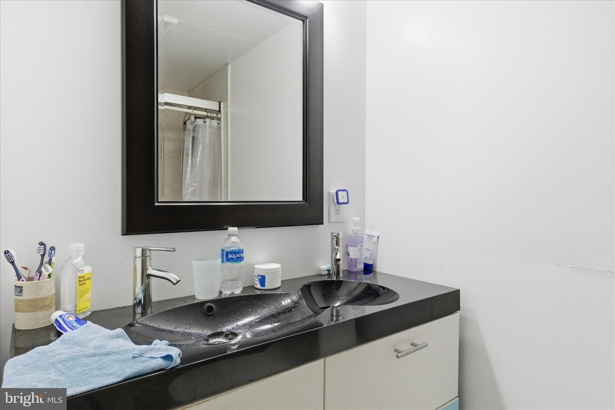 5515 WESTCLIFF COURT