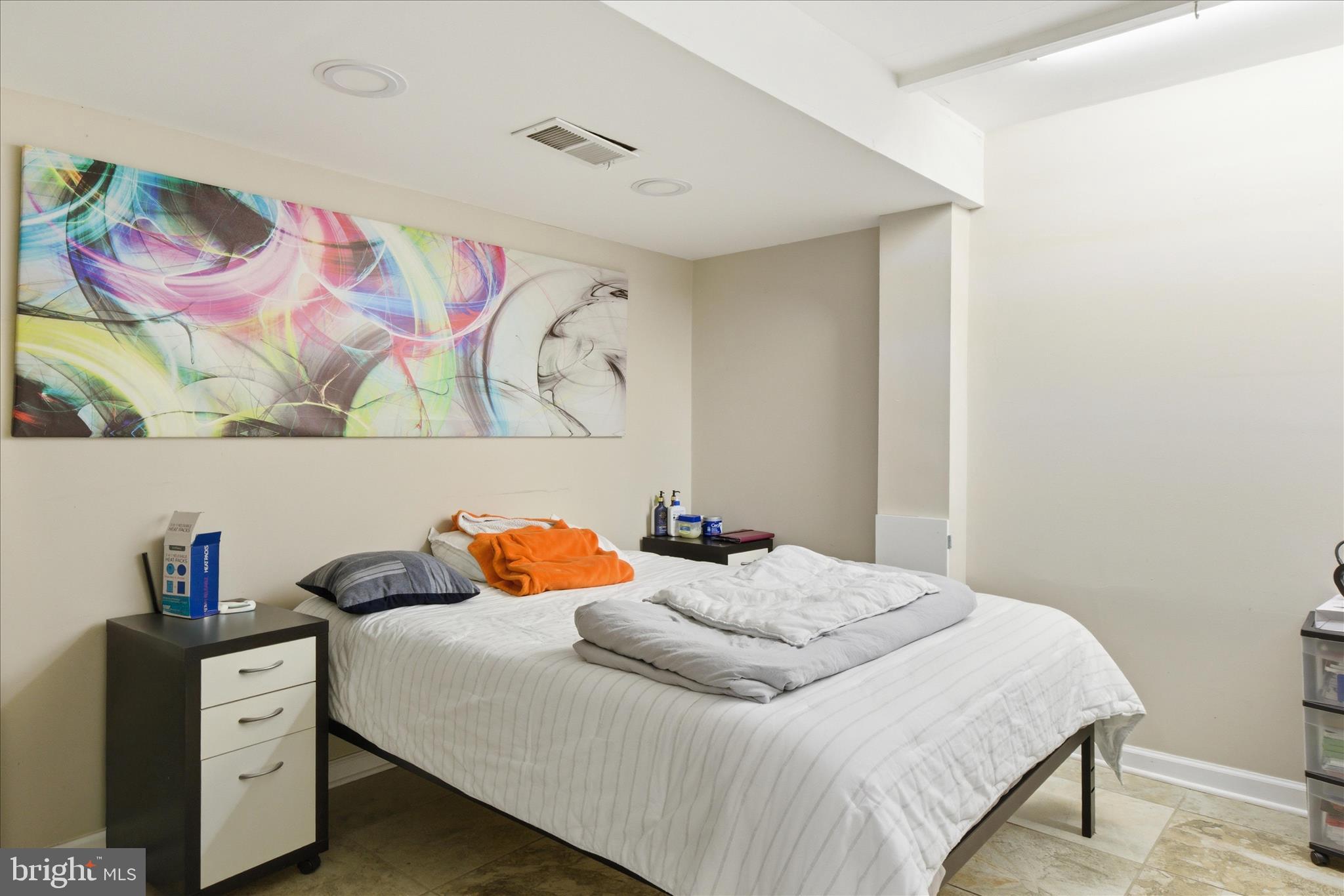 5515 WESTCLIFF COURT