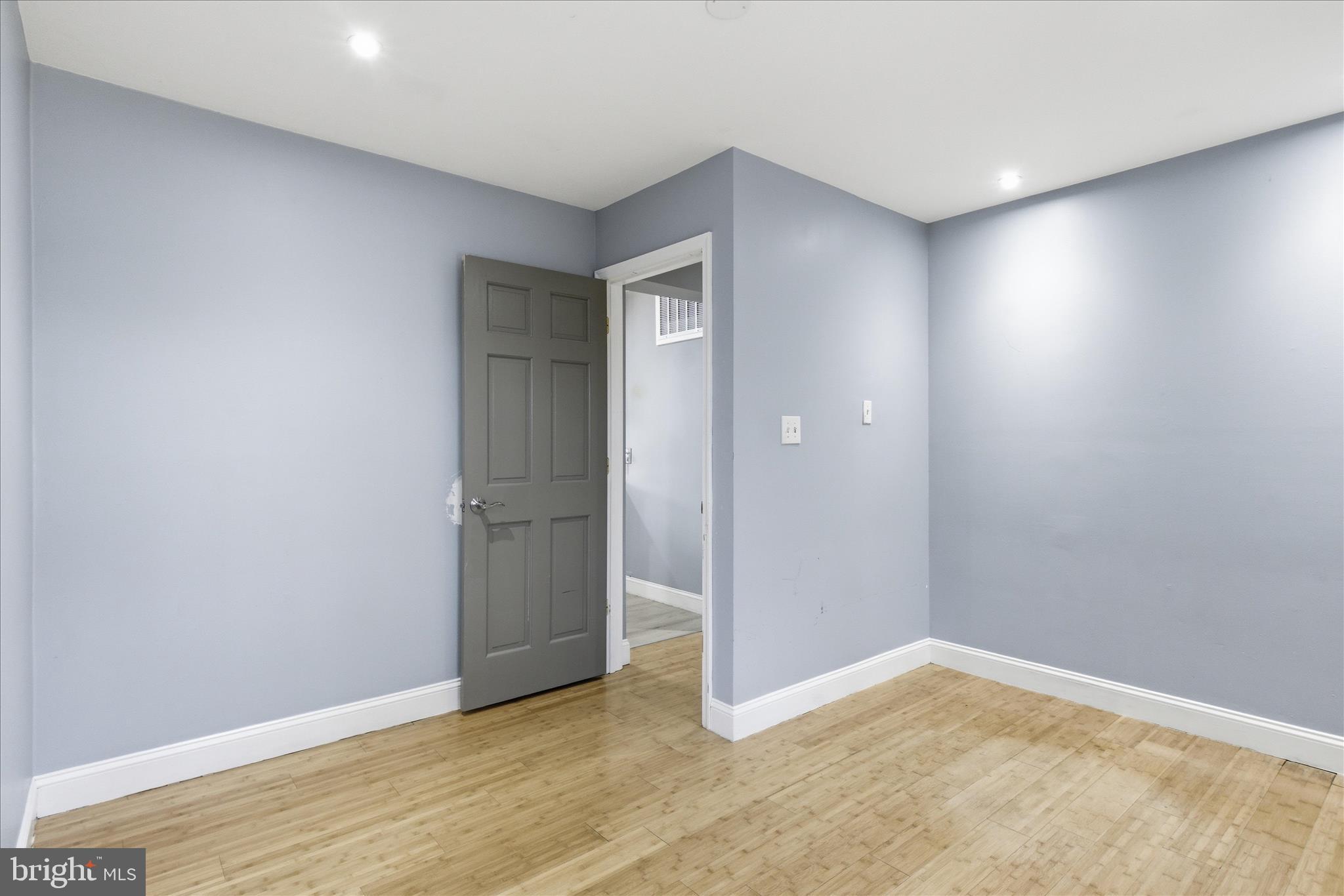 5515 WESTCLIFF COURT