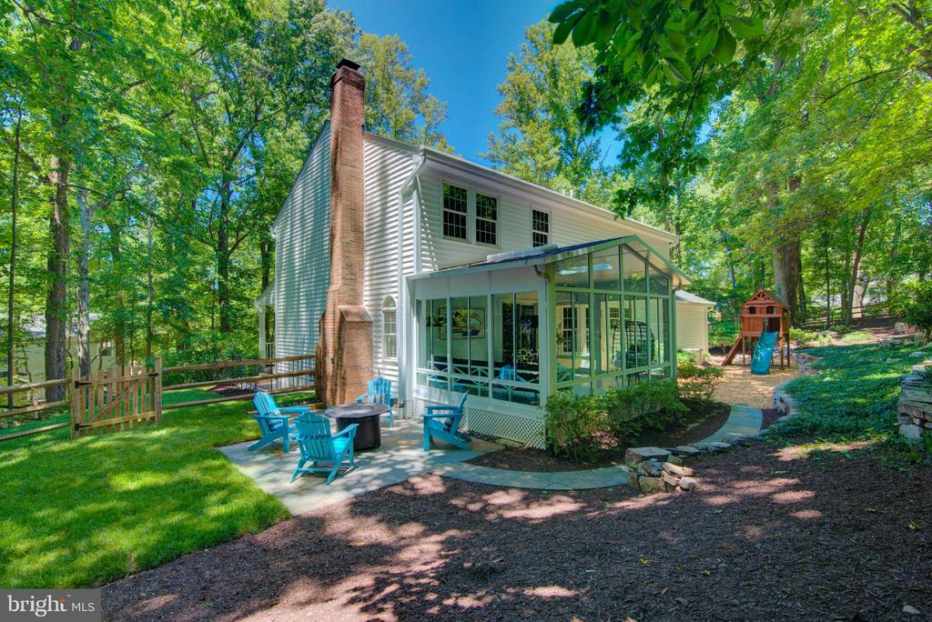 12029 LAKE NEWPORT ROAD