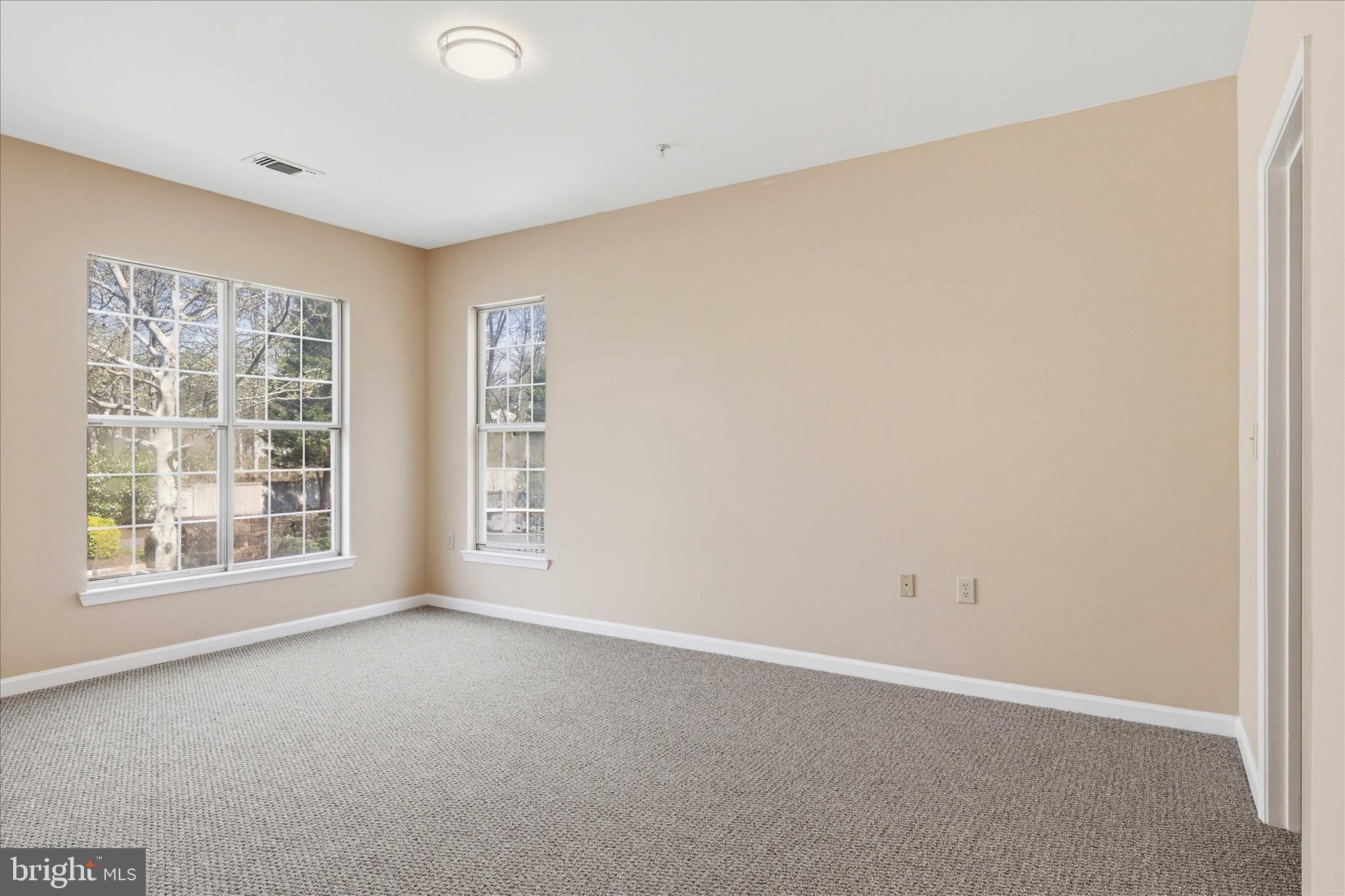 12907 ALTON SQUARE 201