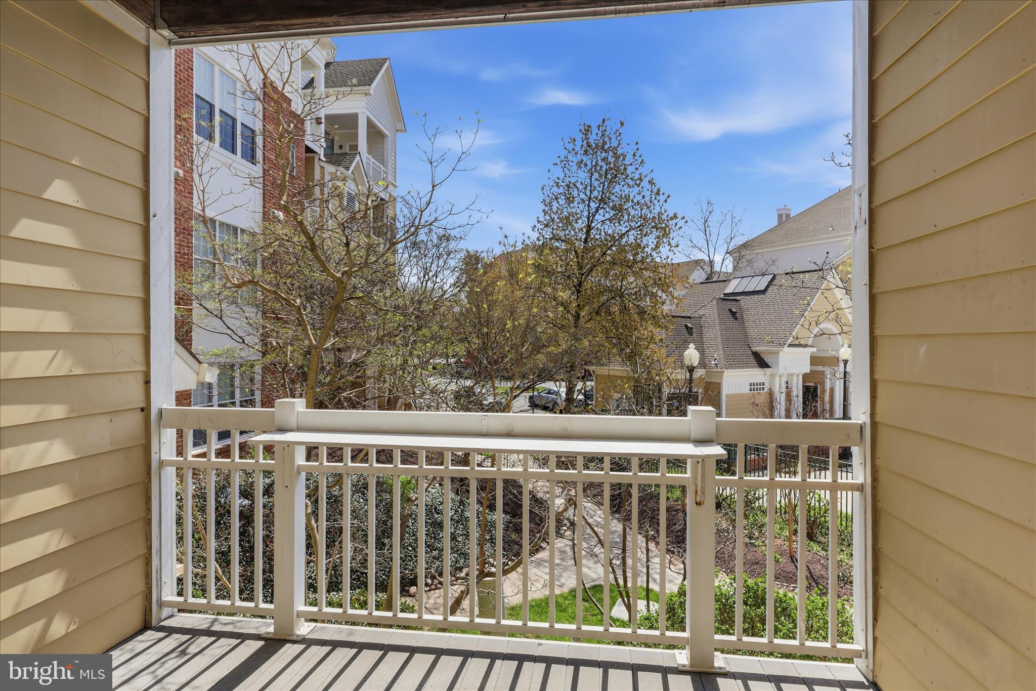 12907 ALTON SQUARE 201