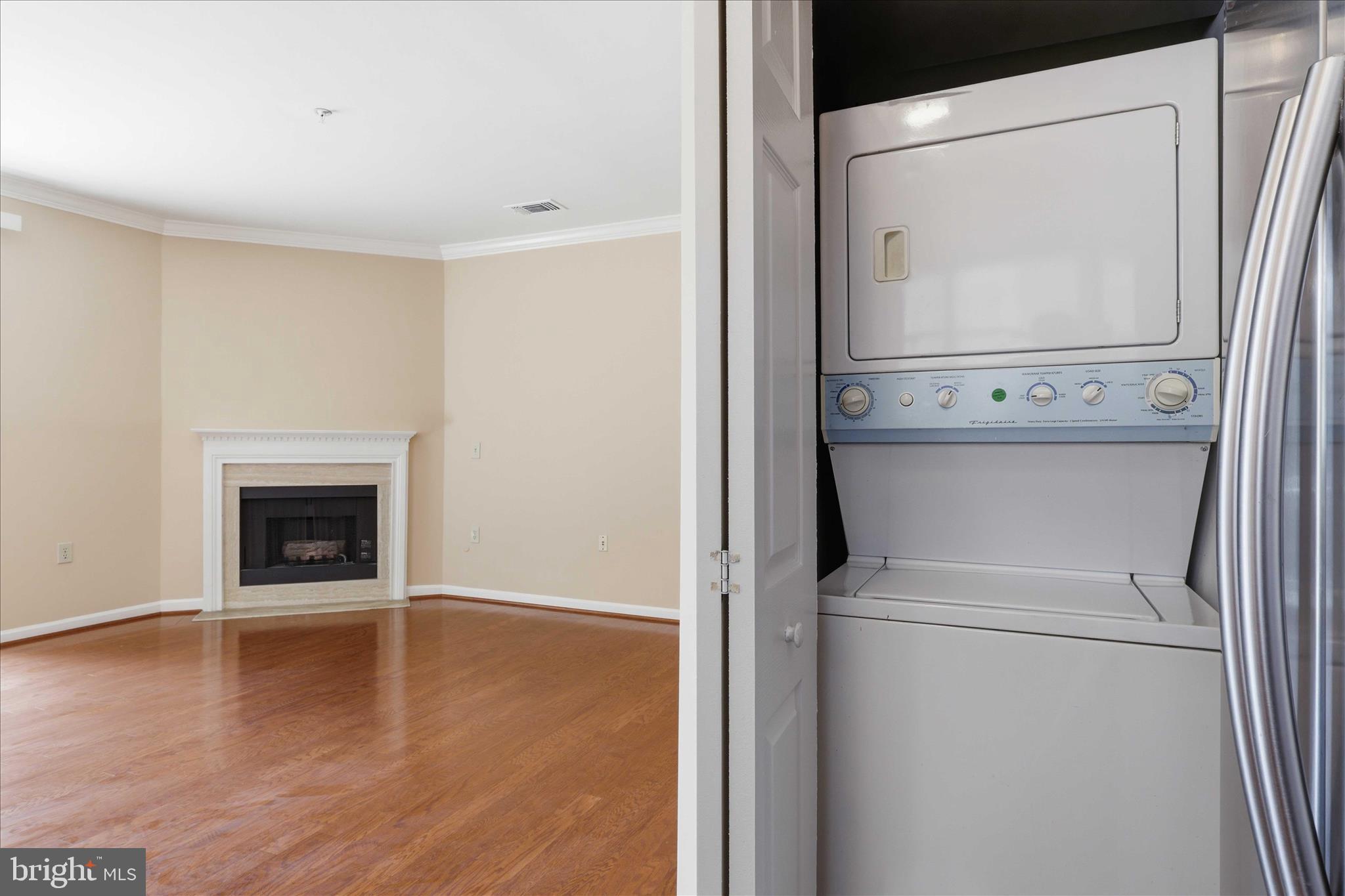 12907 ALTON SQUARE 201