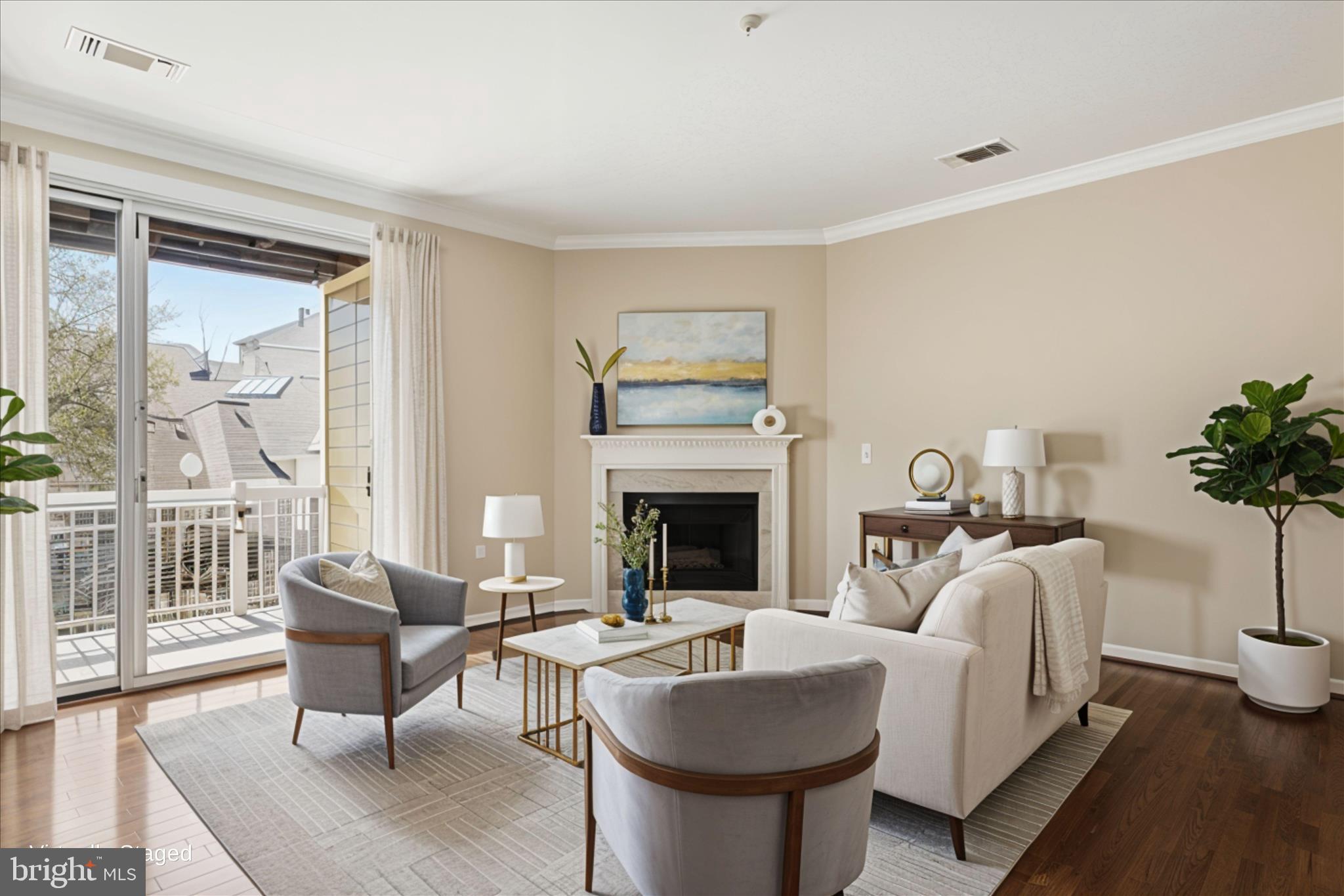 12907 ALTON SQUARE 201