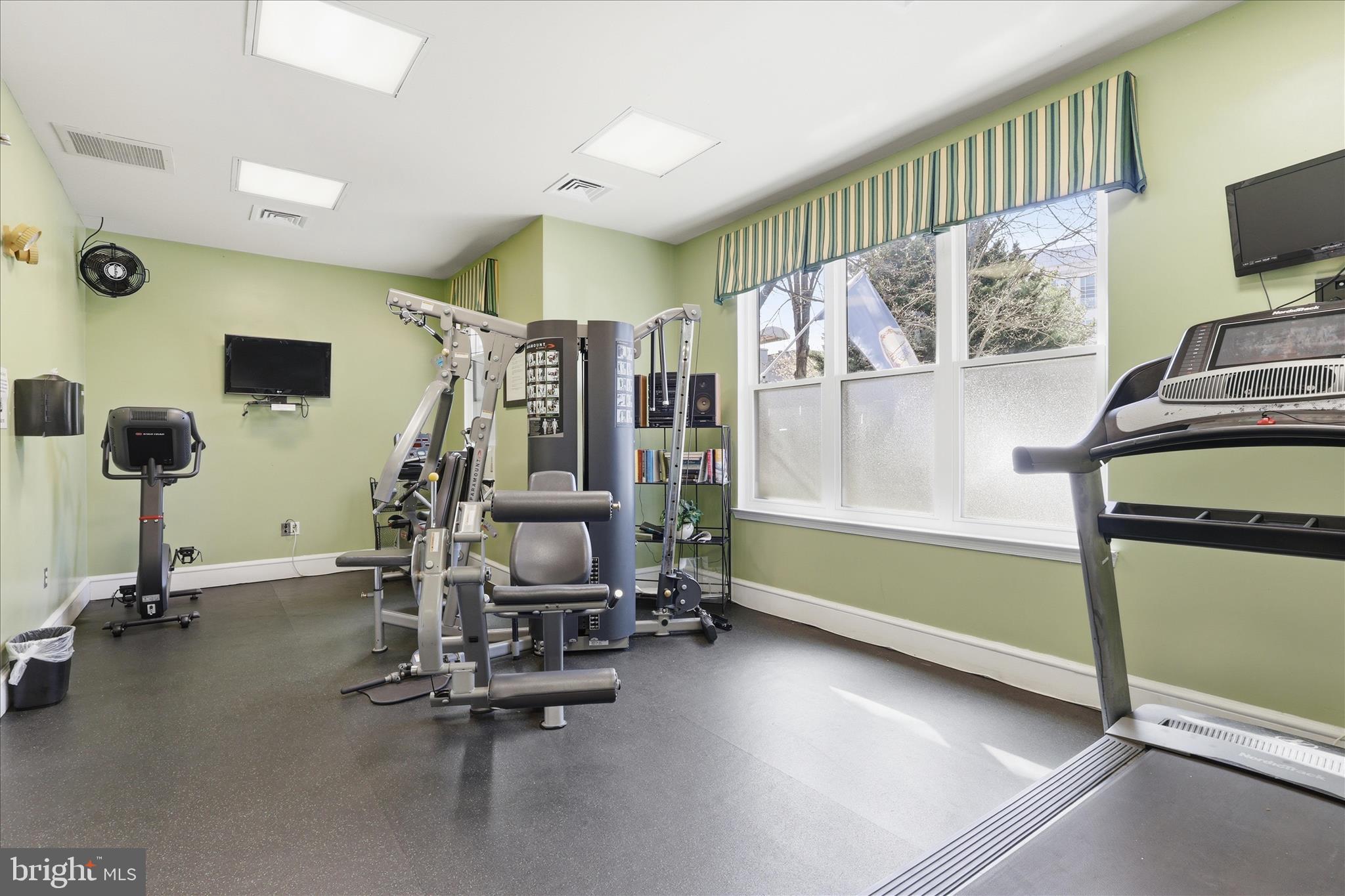 12907 ALTON SQUARE 201