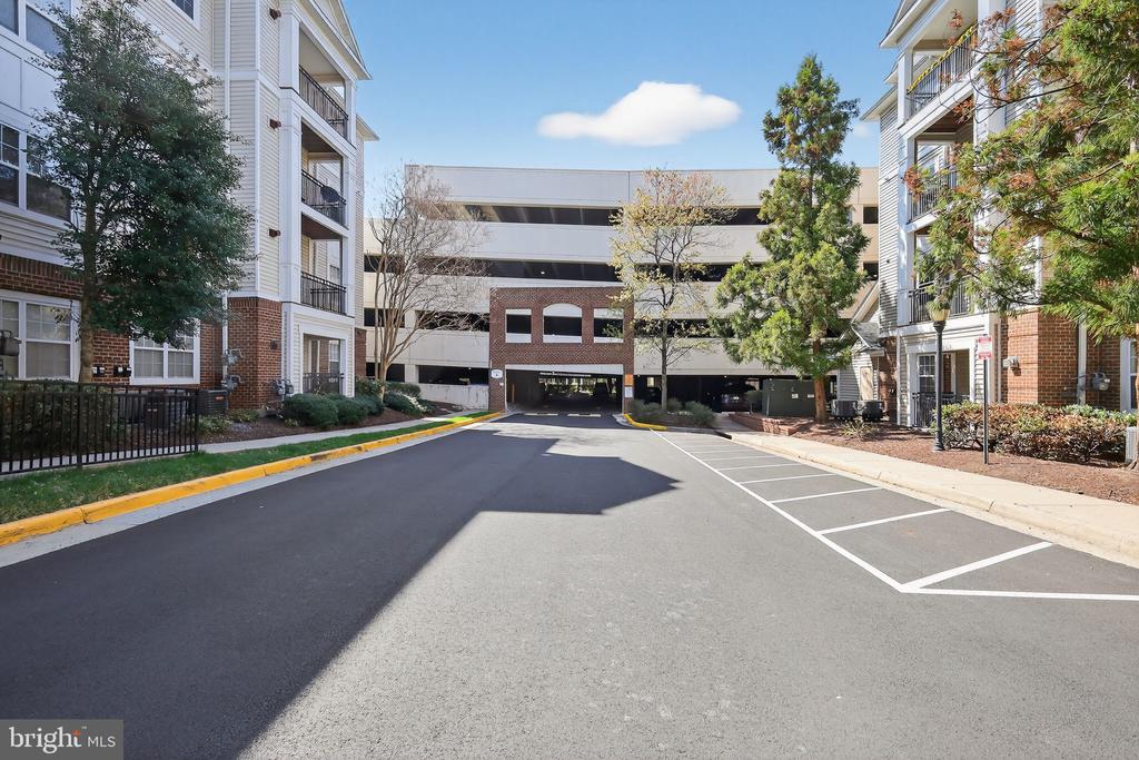 12925 CENTRE PARK CIRCLE 411