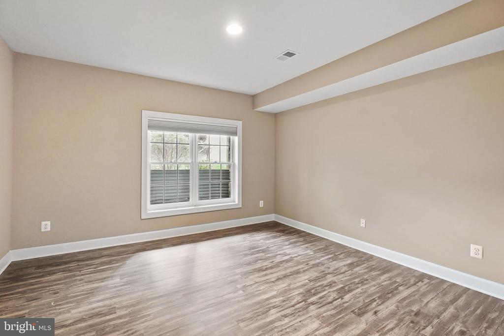 1452 CARRINGTON RIDGE LANE
