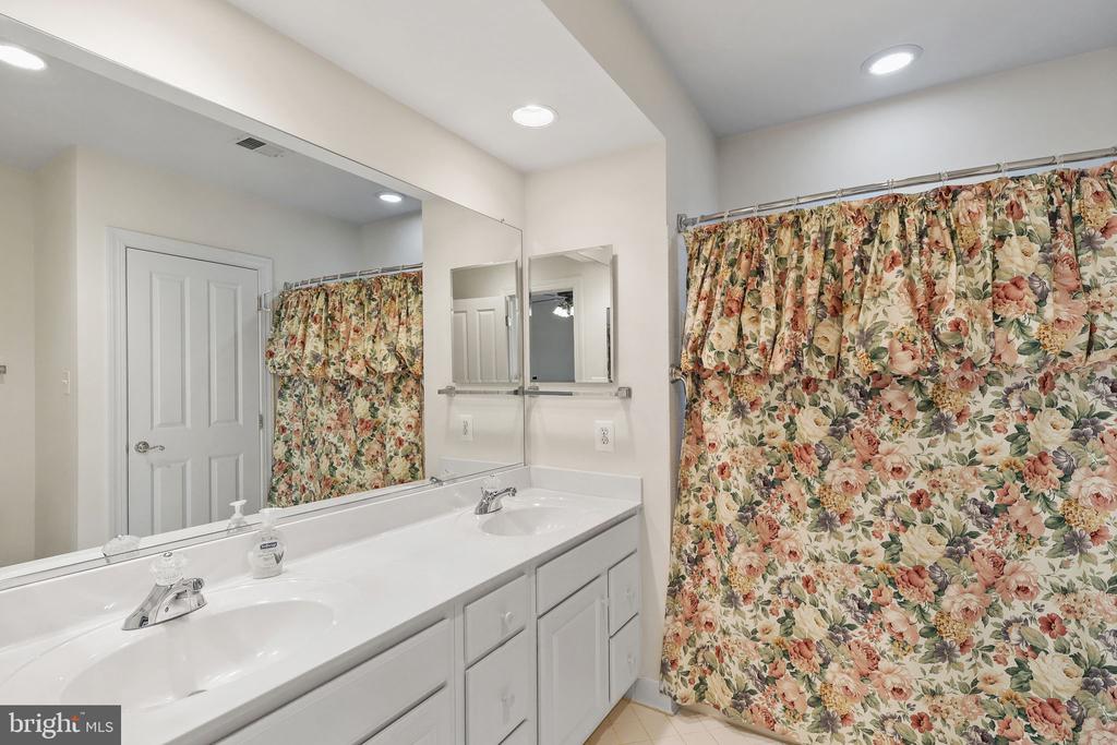 1452 CARRINGTON RIDGE LANE