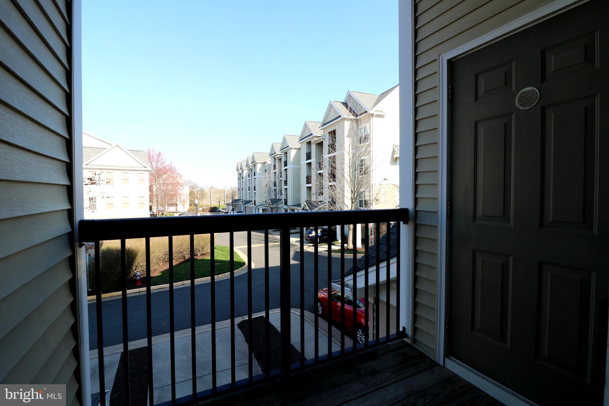 5117 TRAVIS EDWARD WAY E 5117E