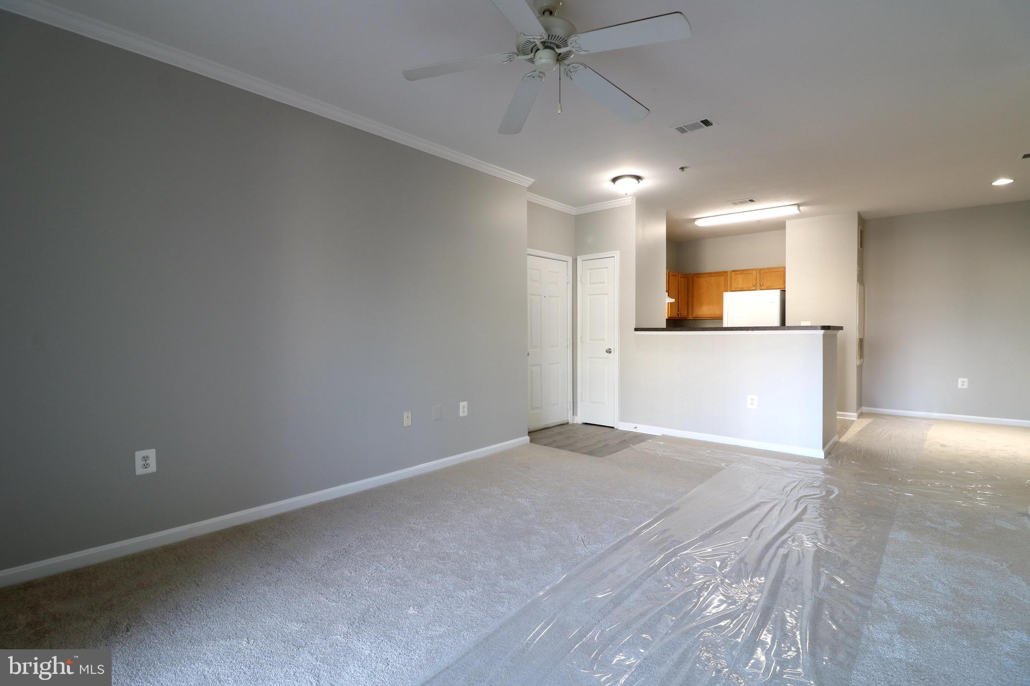 5117 TRAVIS EDWARD WAY E 5117E