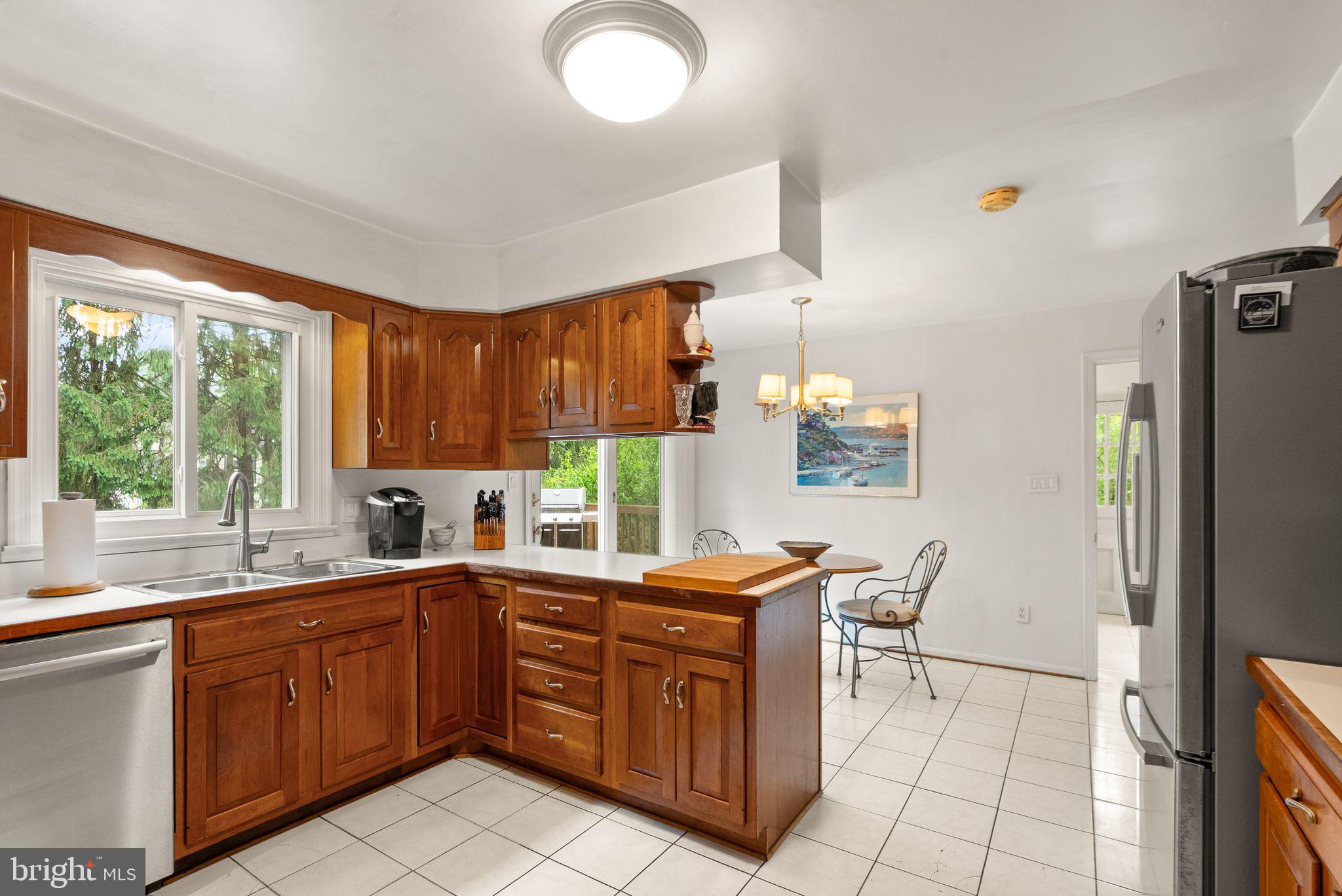 1516 TUBA COURT
