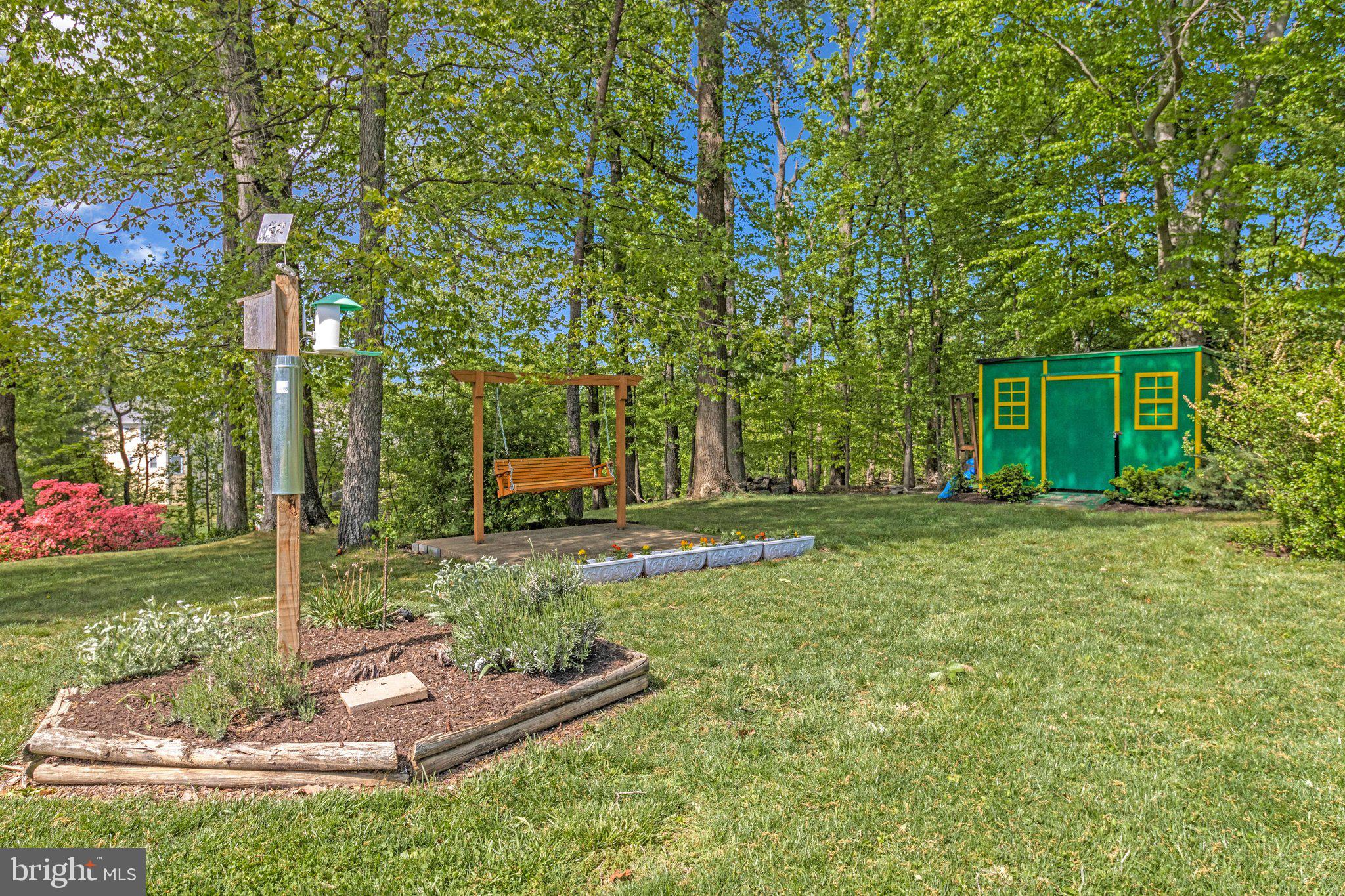 5655 GLENWOOD DRIVE