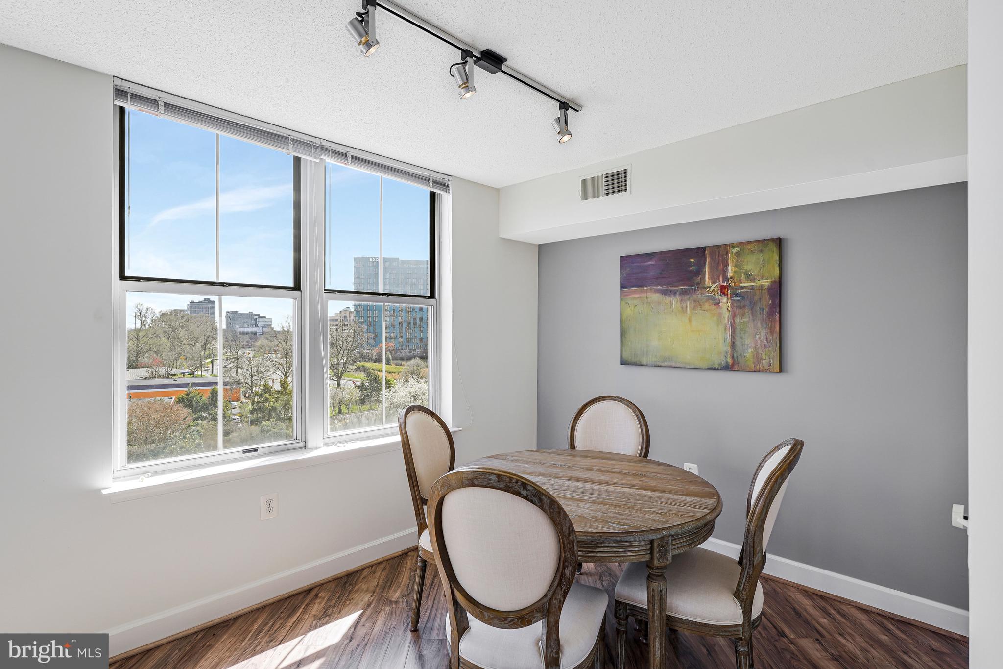 11800 SUNSET HILLS ROAD 506