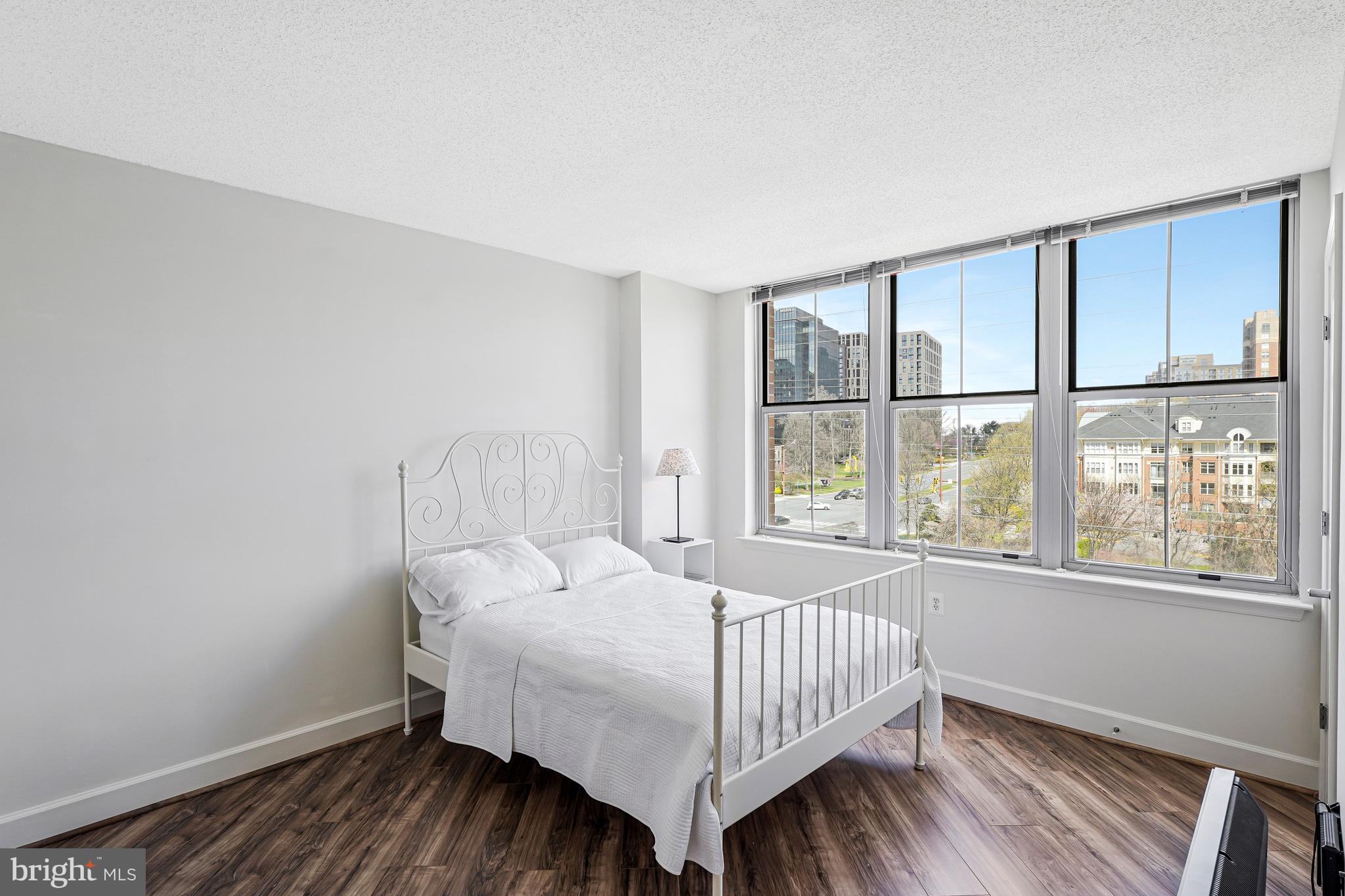 11800 SUNSET HILLS ROAD 506