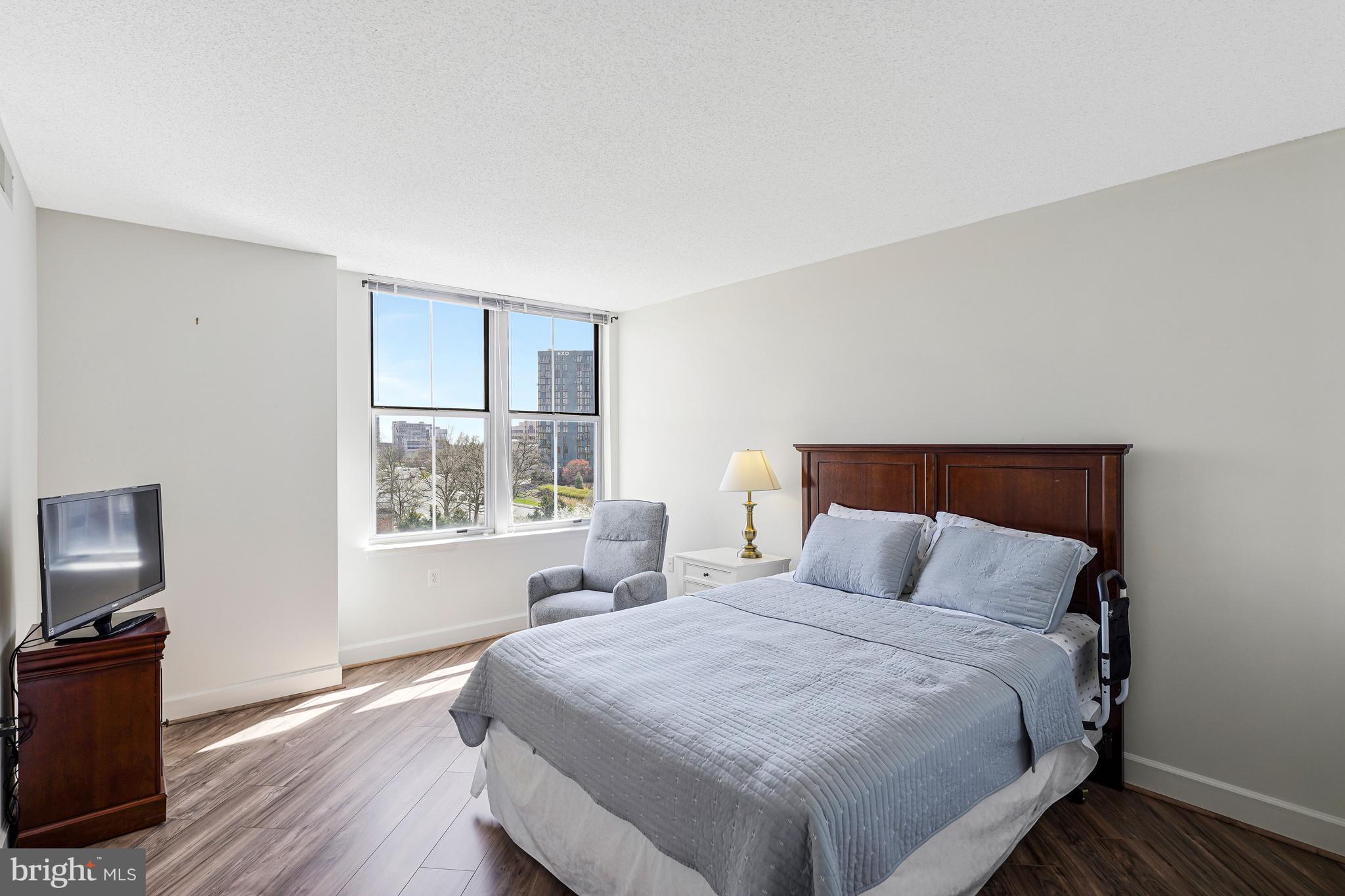 11800 SUNSET HILLS ROAD 506