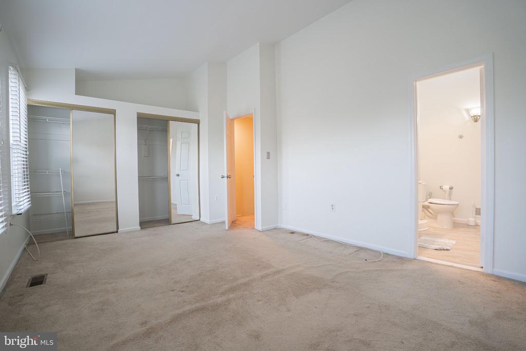 13341 FOXHOLE DRIVE
