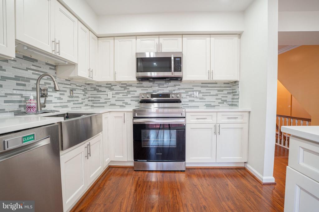 13341 FOXHOLE DRIVE