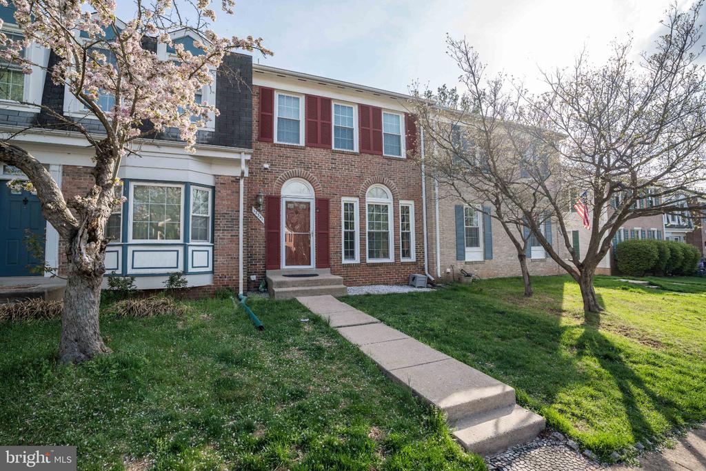 13341 FOXHOLE DRIVE