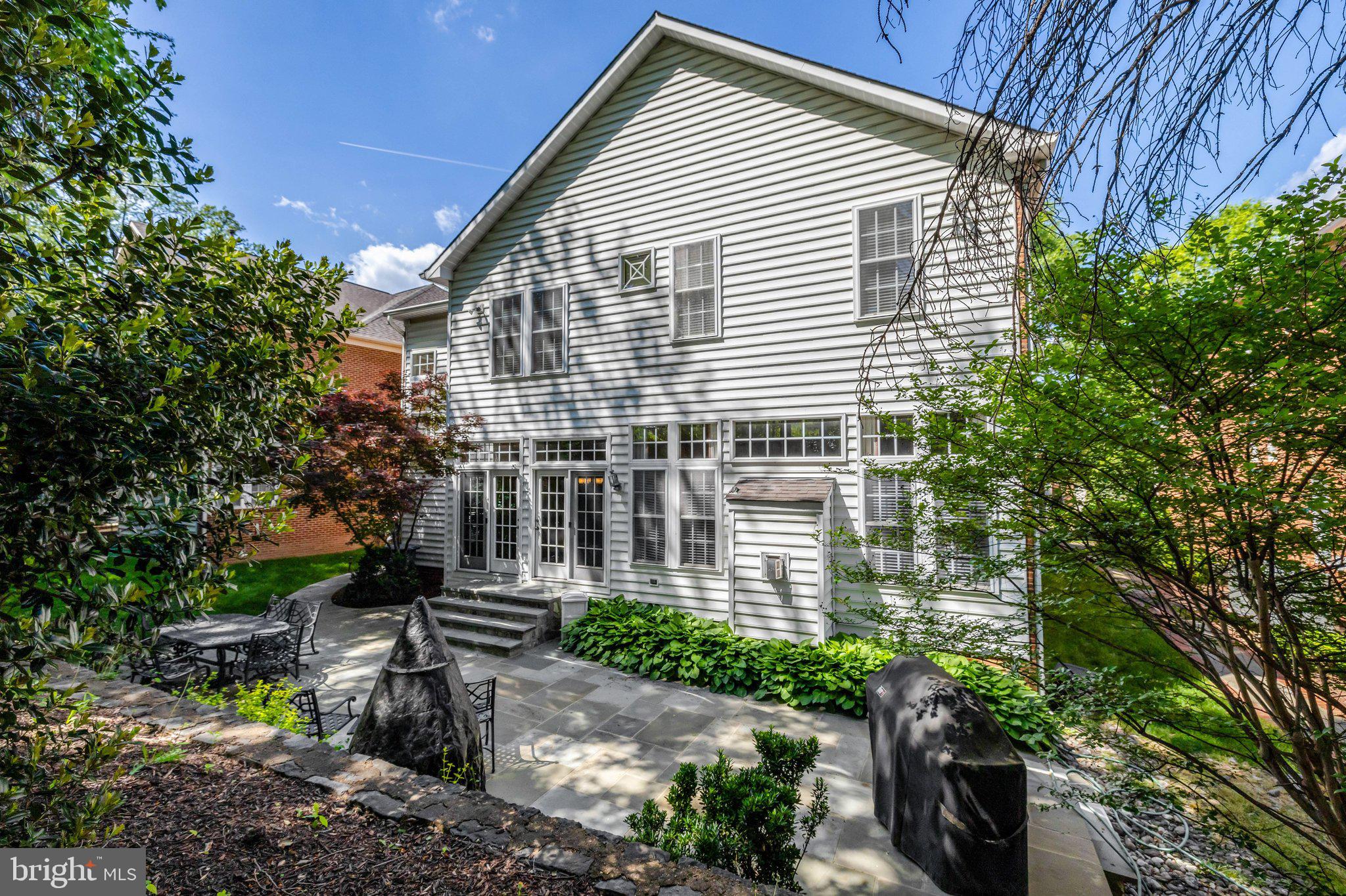 1368 NORTHWYCK COURT