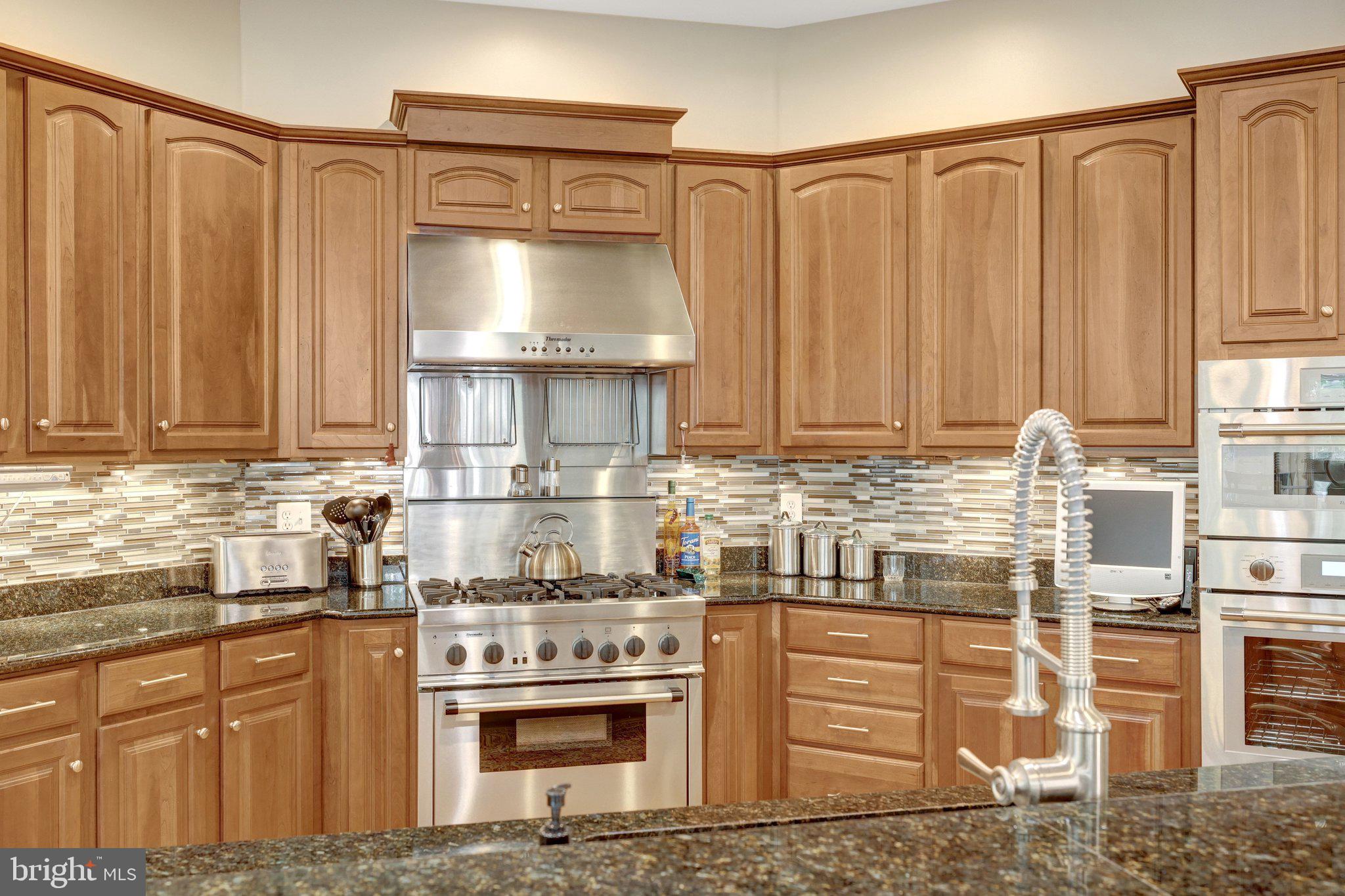 1368 NORTHWYCK COURT