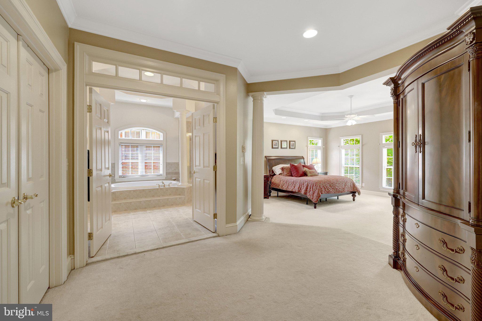 1368 NORTHWYCK COURT