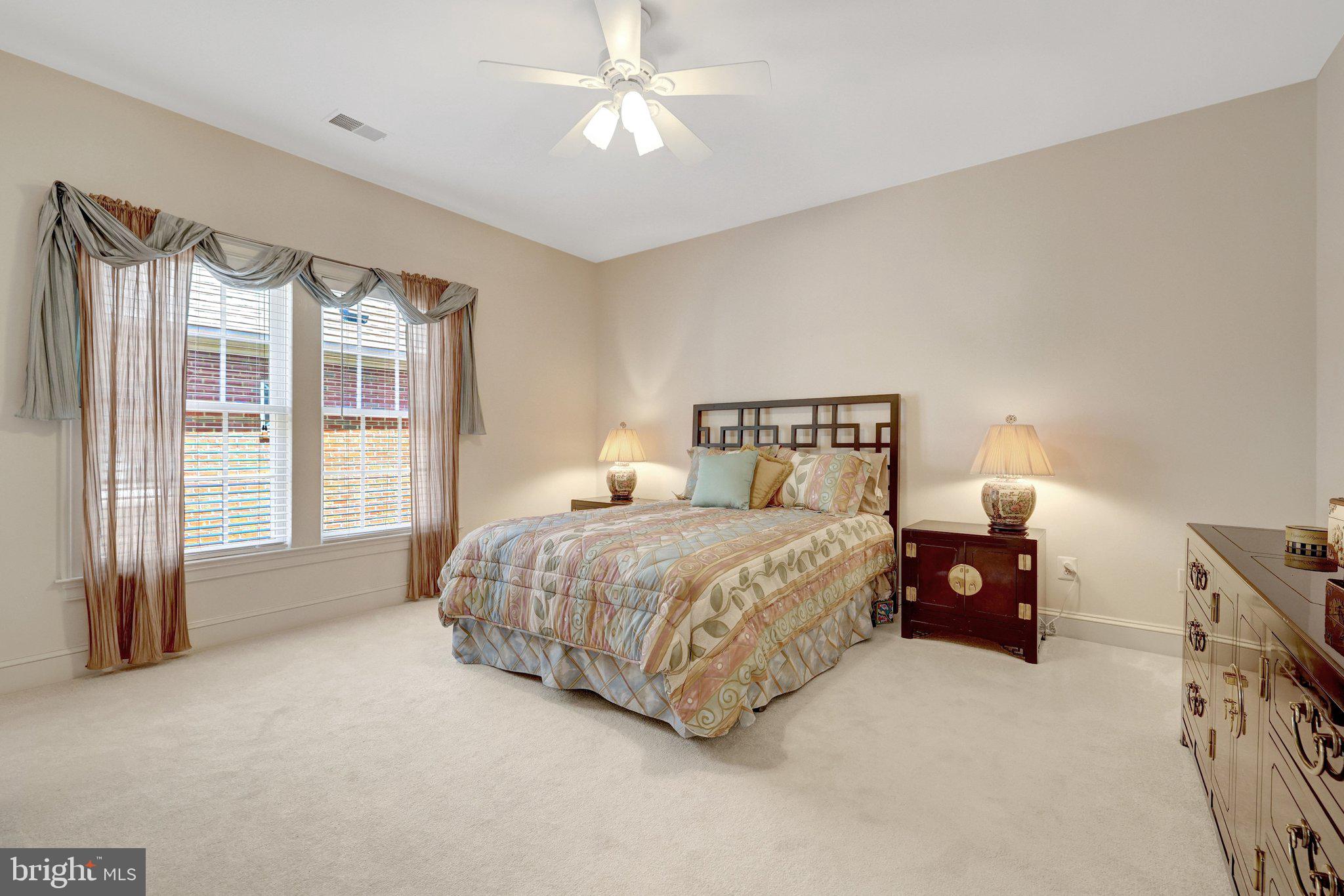 1368 NORTHWYCK COURT