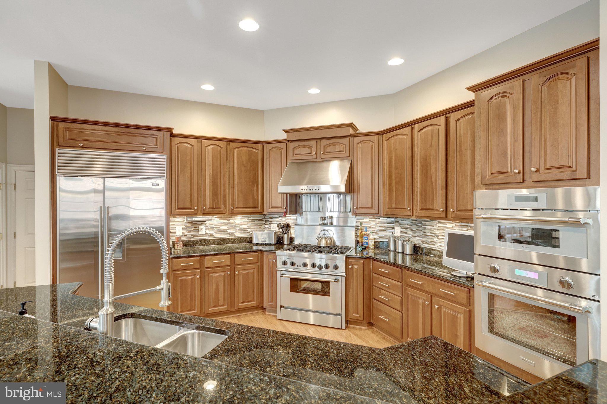 1368 NORTHWYCK COURT