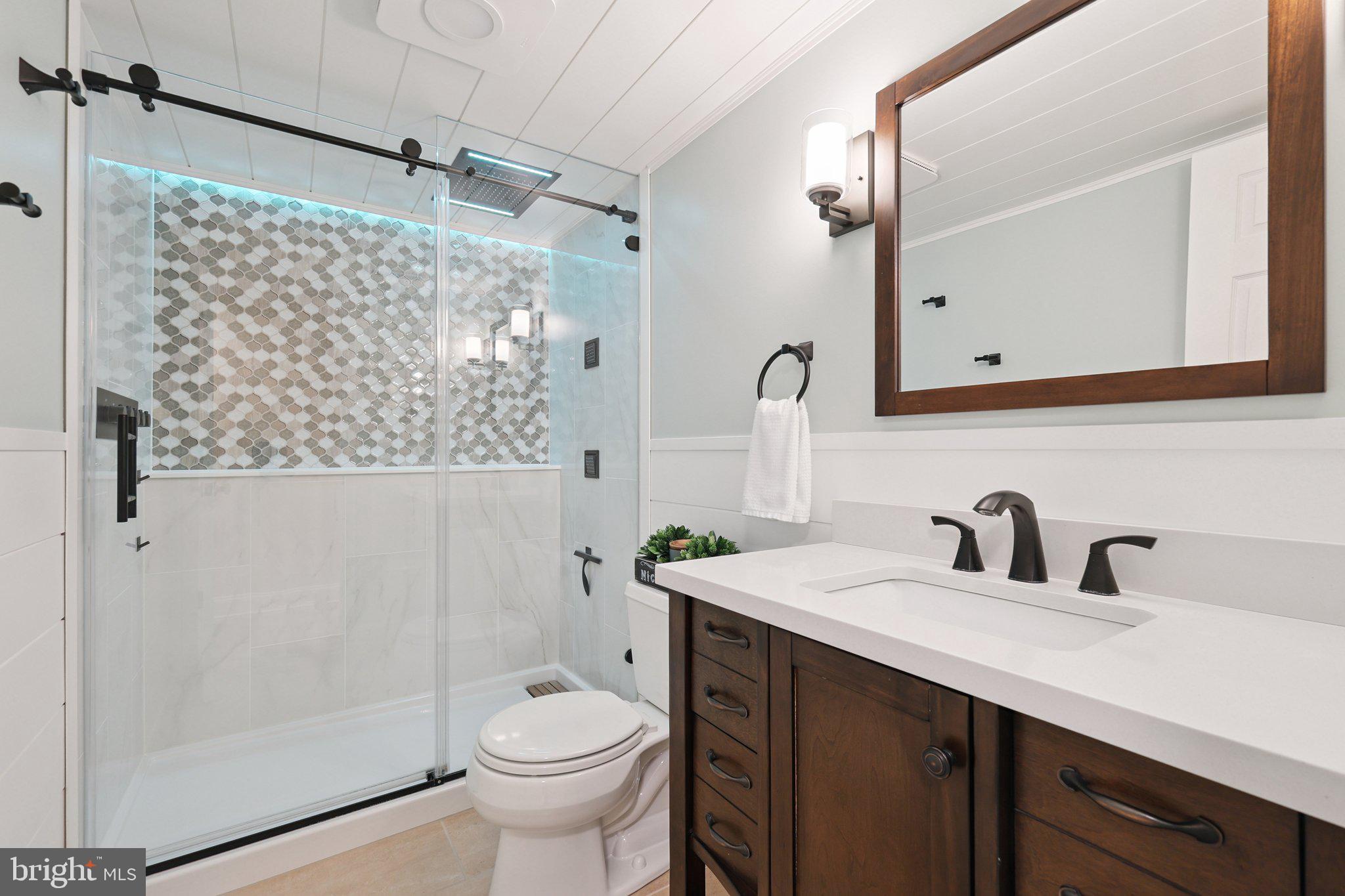 1550 POWELLS TAVERN PLACE