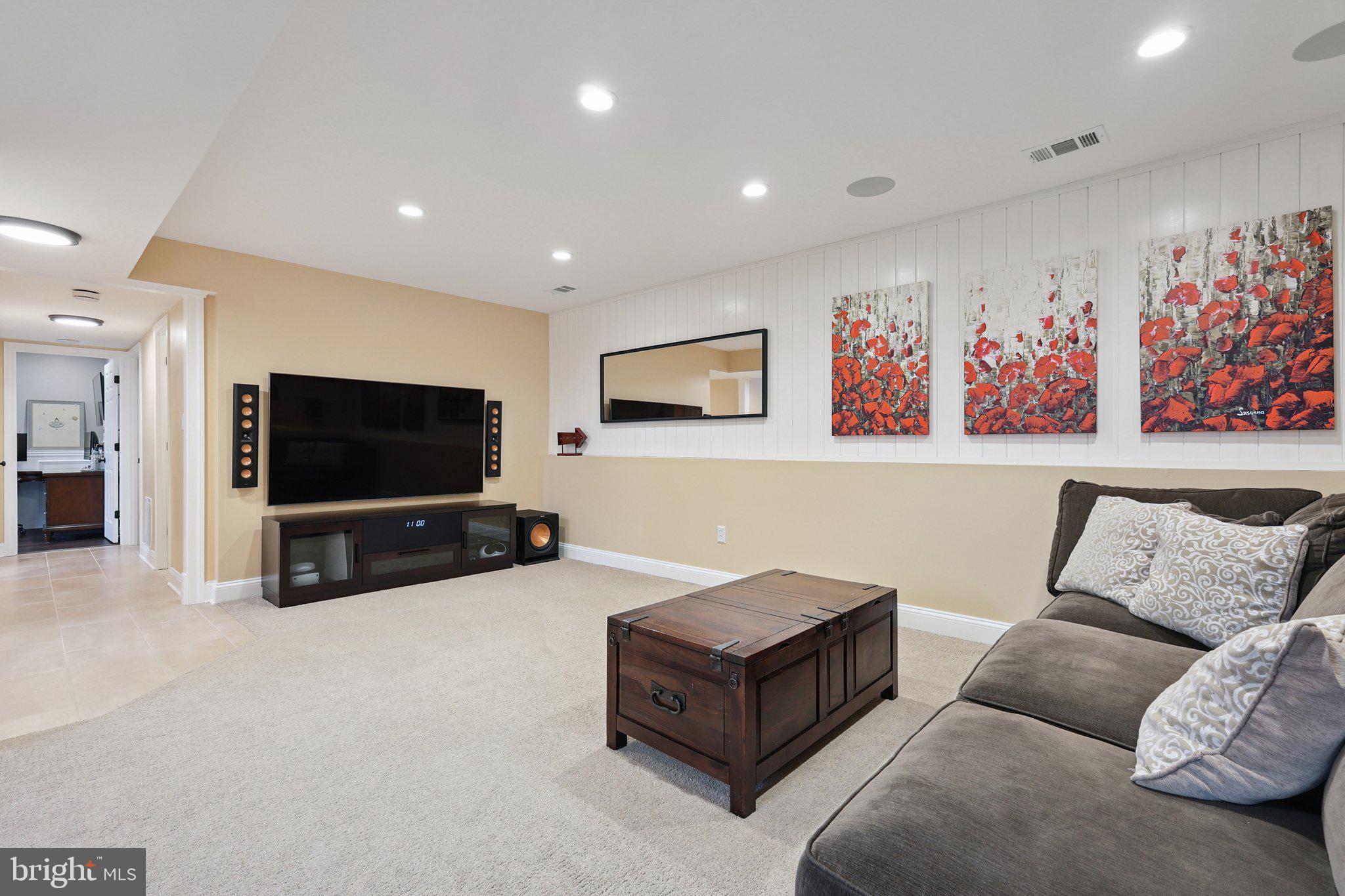 1550 POWELLS TAVERN PLACE