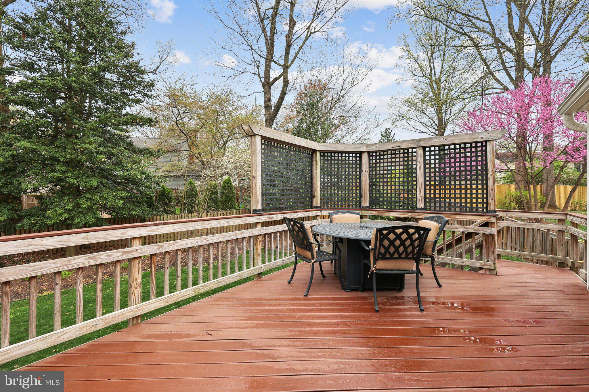 1550 POWELLS TAVERN PLACE