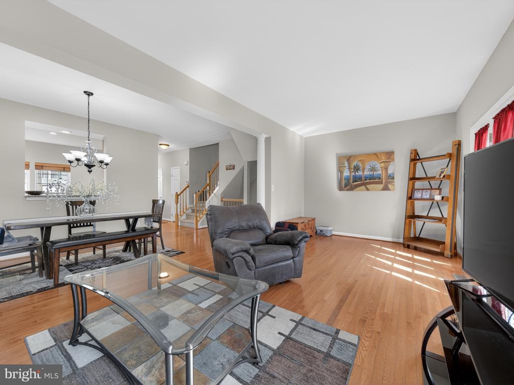 14334 STONEWATER COURT