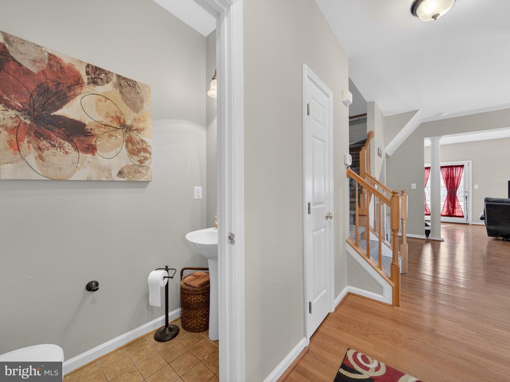 14334 STONEWATER COURT