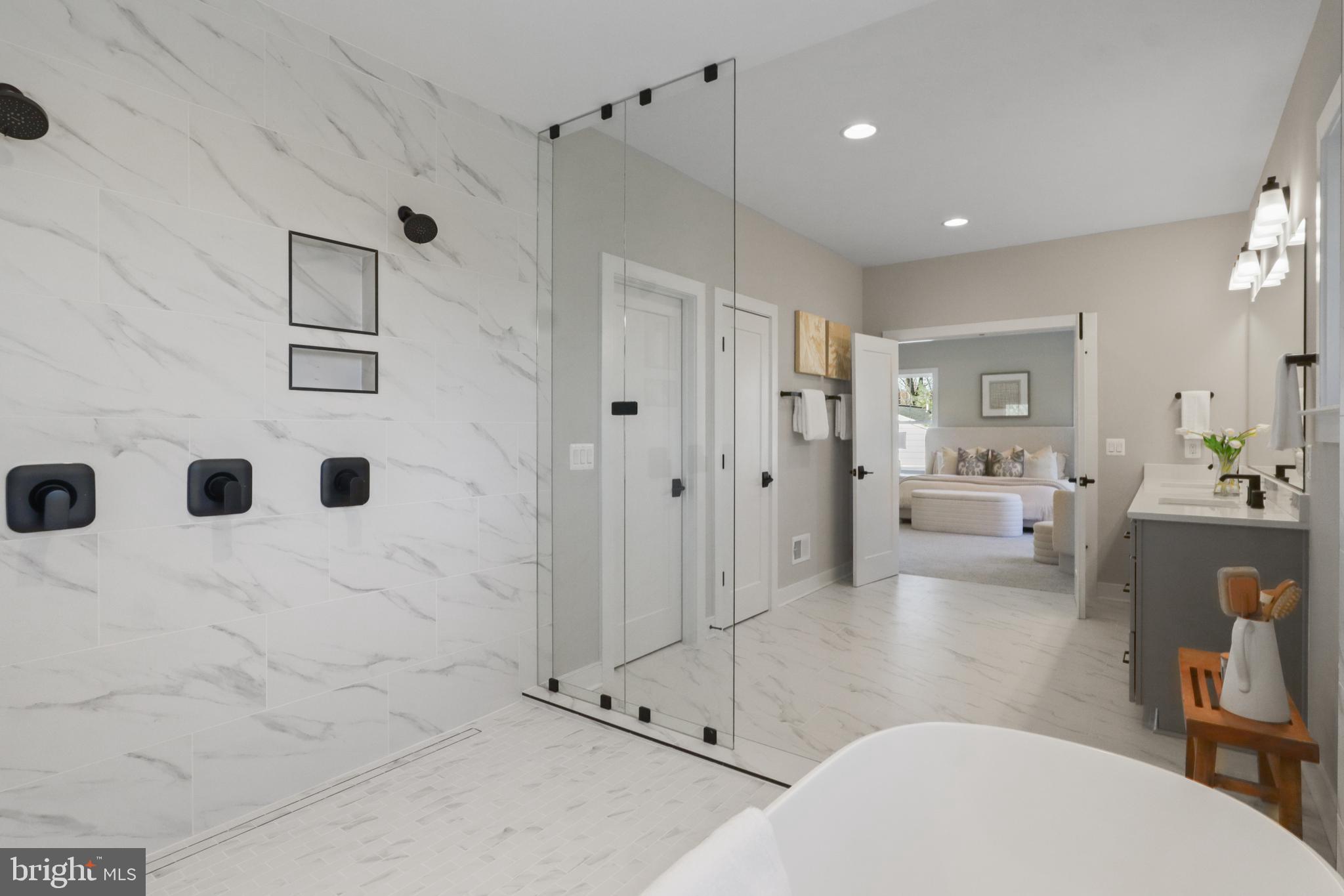 602 KINGSLEY ROAD SW