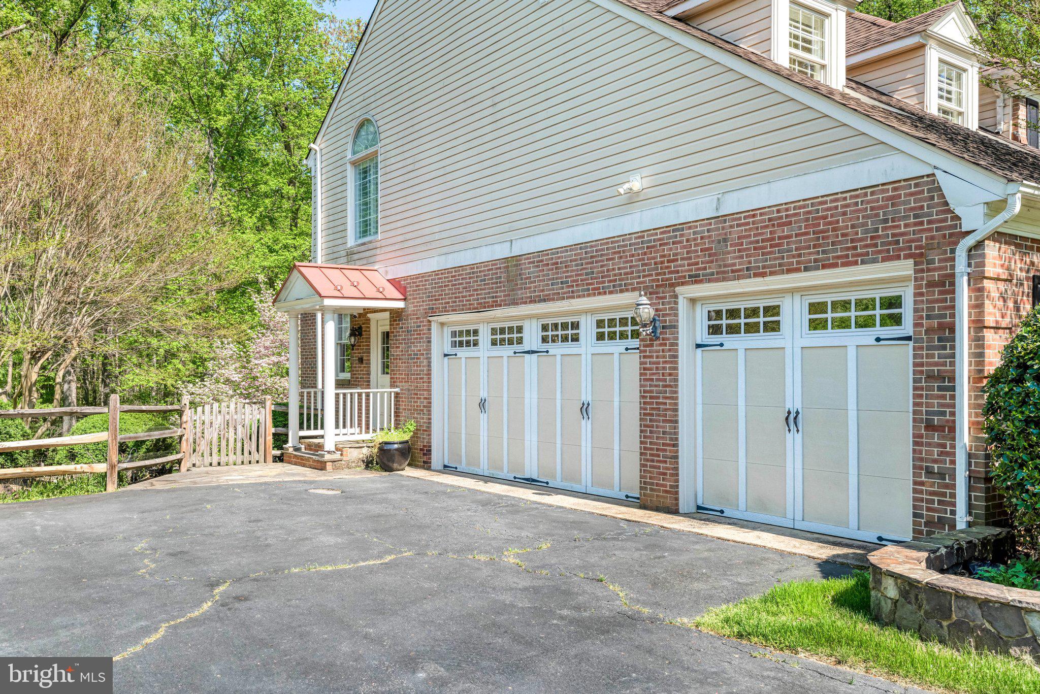 11224 DEVEREUX MANOR LANE