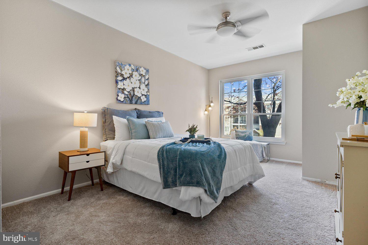 1521 SPRING GATE DRIVE 10211