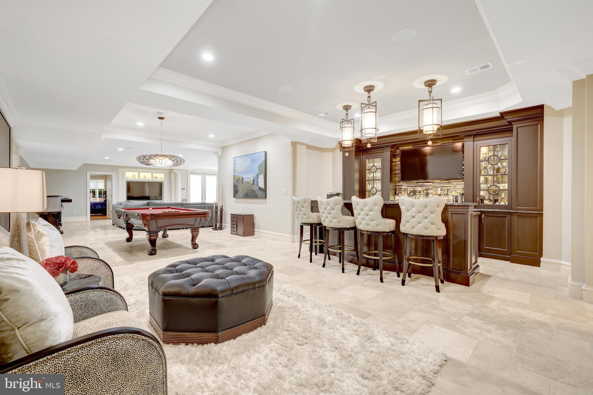 1239 DALEVIEW DRIVE