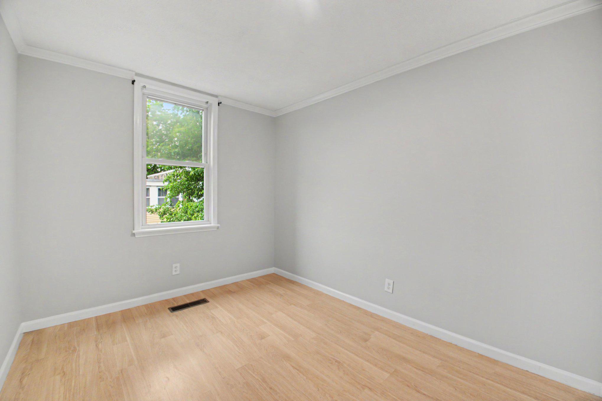 1219 ALABAMA DRIVE