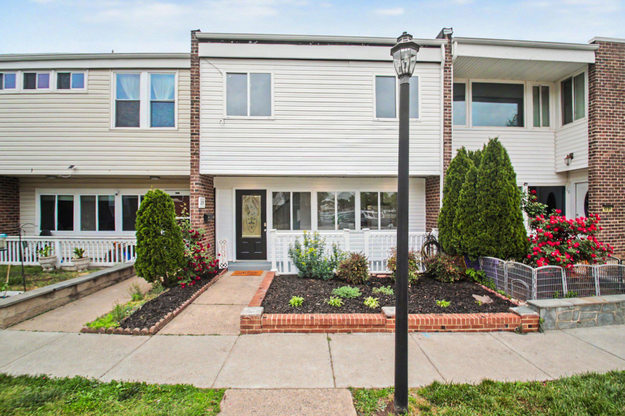 1219 ALABAMA DRIVE