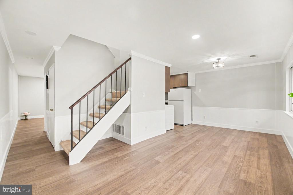 1219 ALABAMA DRIVE